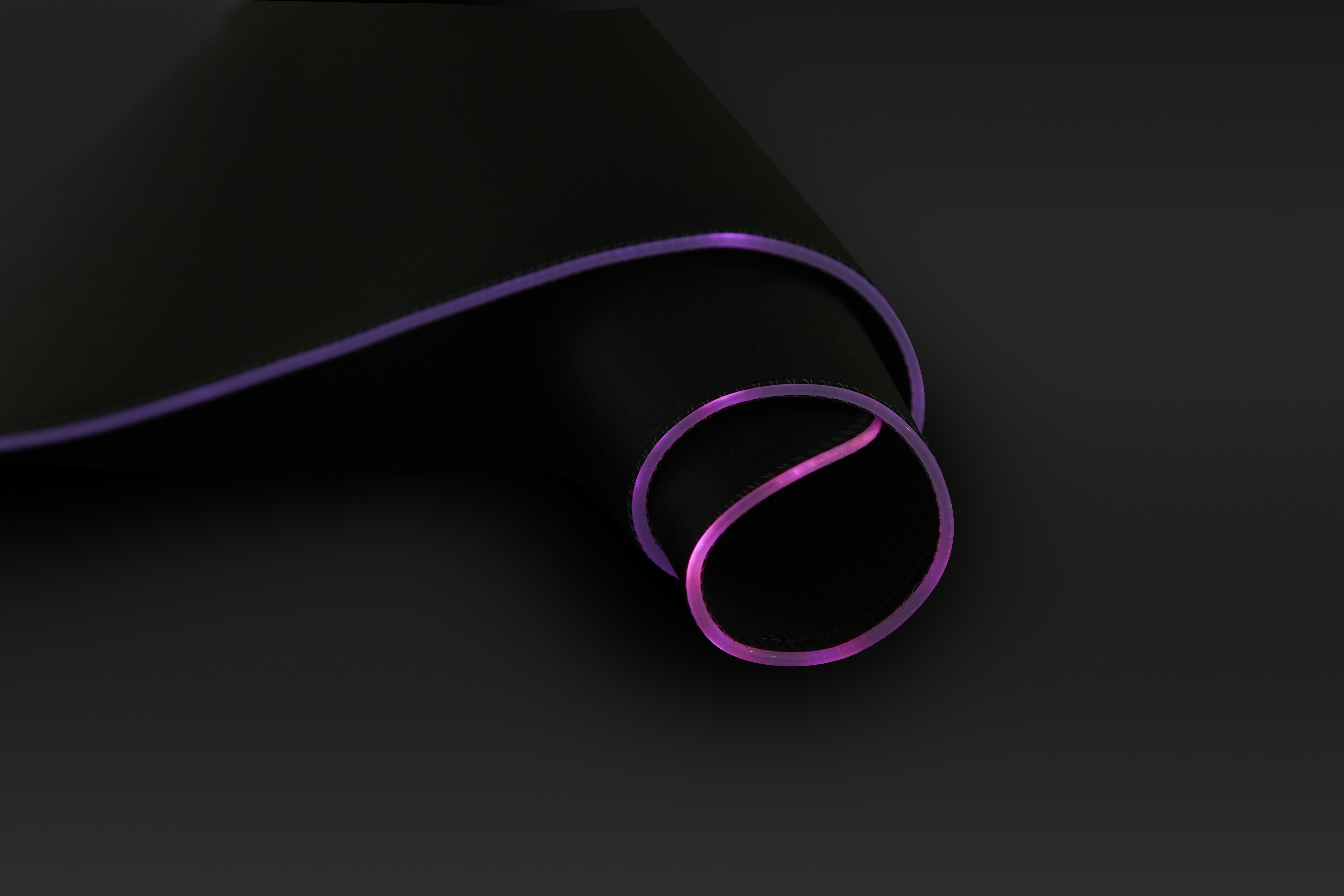 Verbatim Alfombrilla Surefire Gaming Silent Flight Rgb-320 / 320 X 260 X 3mm