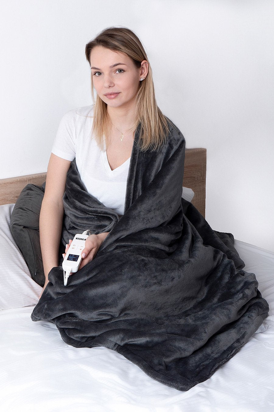 EAN 5902221621925 - Noveen EB650 manta eléctrica y almohadilla 160 W Gris imagen 4