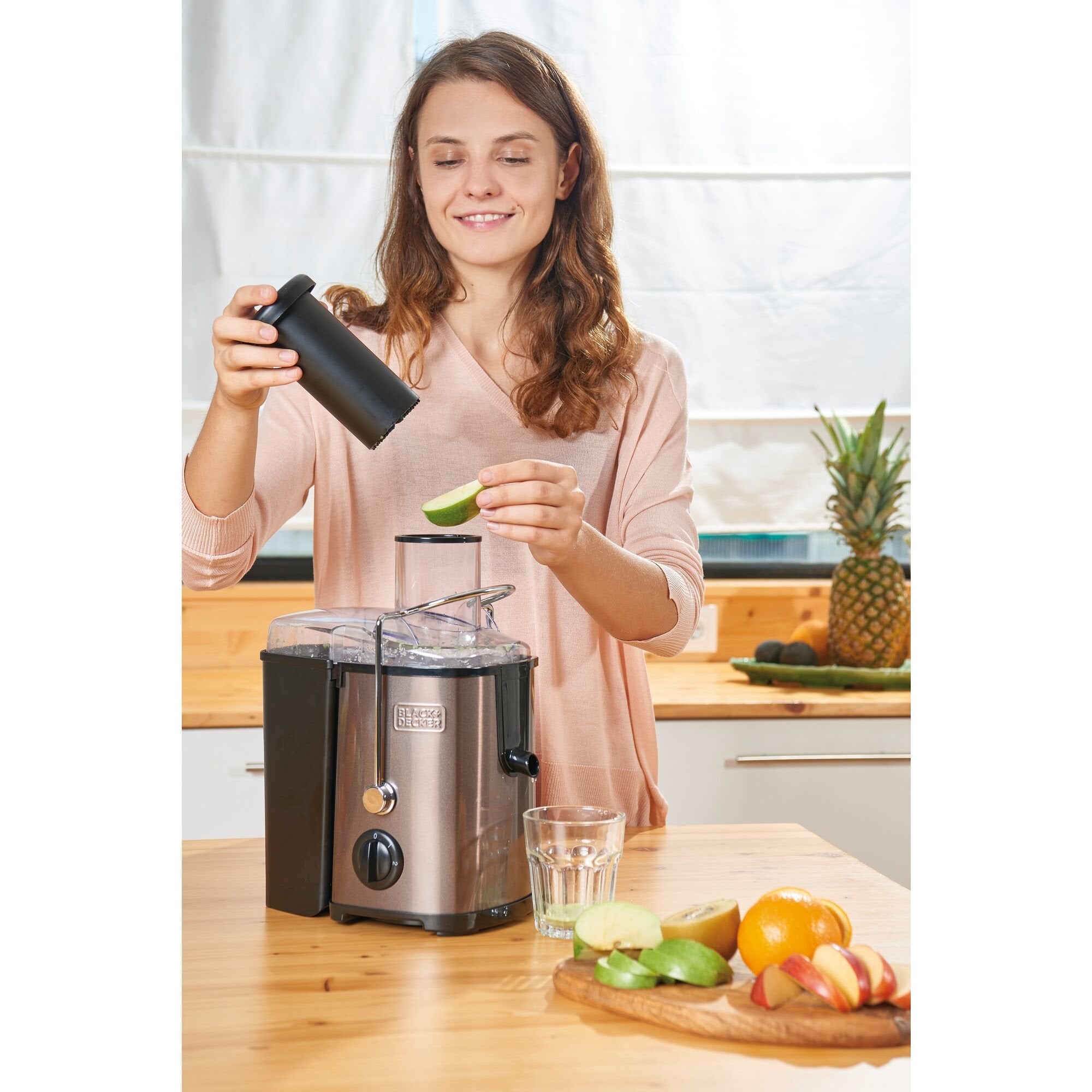 Exprimidor Black+Decker Bxje600e (600 W Negro)