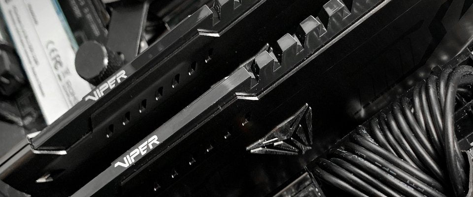EAN 0814914027349 - Patriot Memory Viper Steel PVS432G360C8K módulo de memoria 32 GB 2 x 16 GB DDR4 288-pin DIMM imagen 5