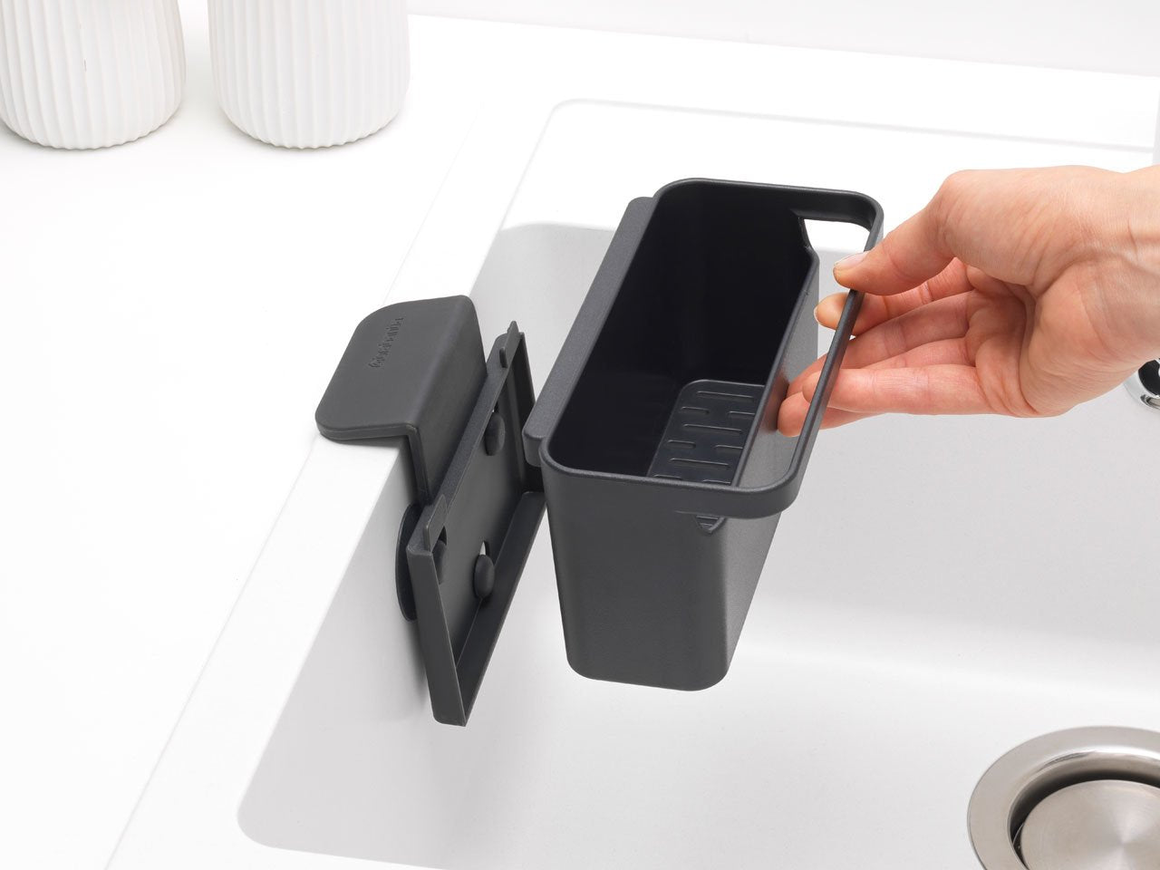 EAN 8710755302466 - Brabantia 302466 recipiente de almacenaje para cuarto de baño Gris Organizador de baño imagen 5
