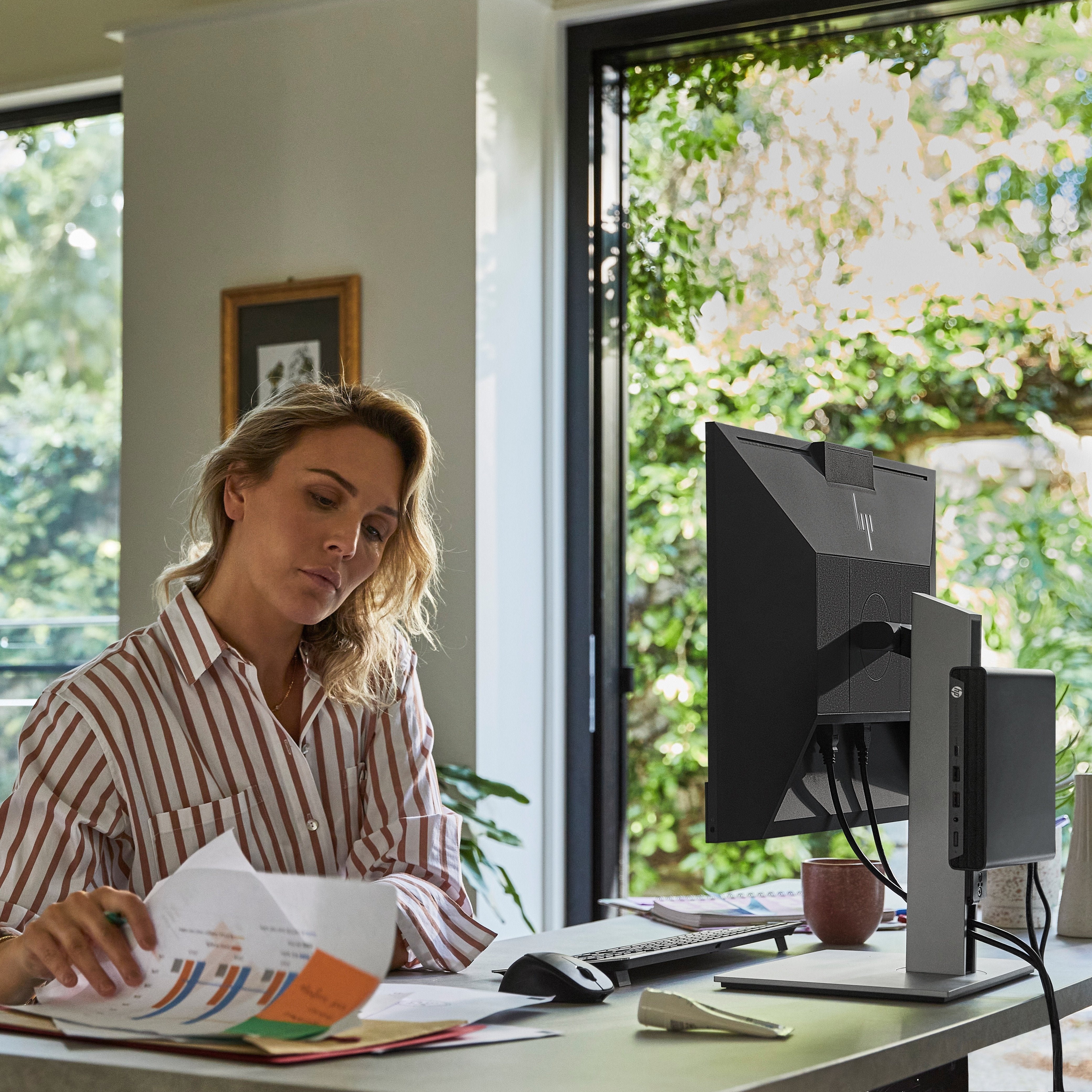 Mini Pc Hp Elite Mini 800 G9 I5-14500 Syst 512gb 16gb Npi W11p