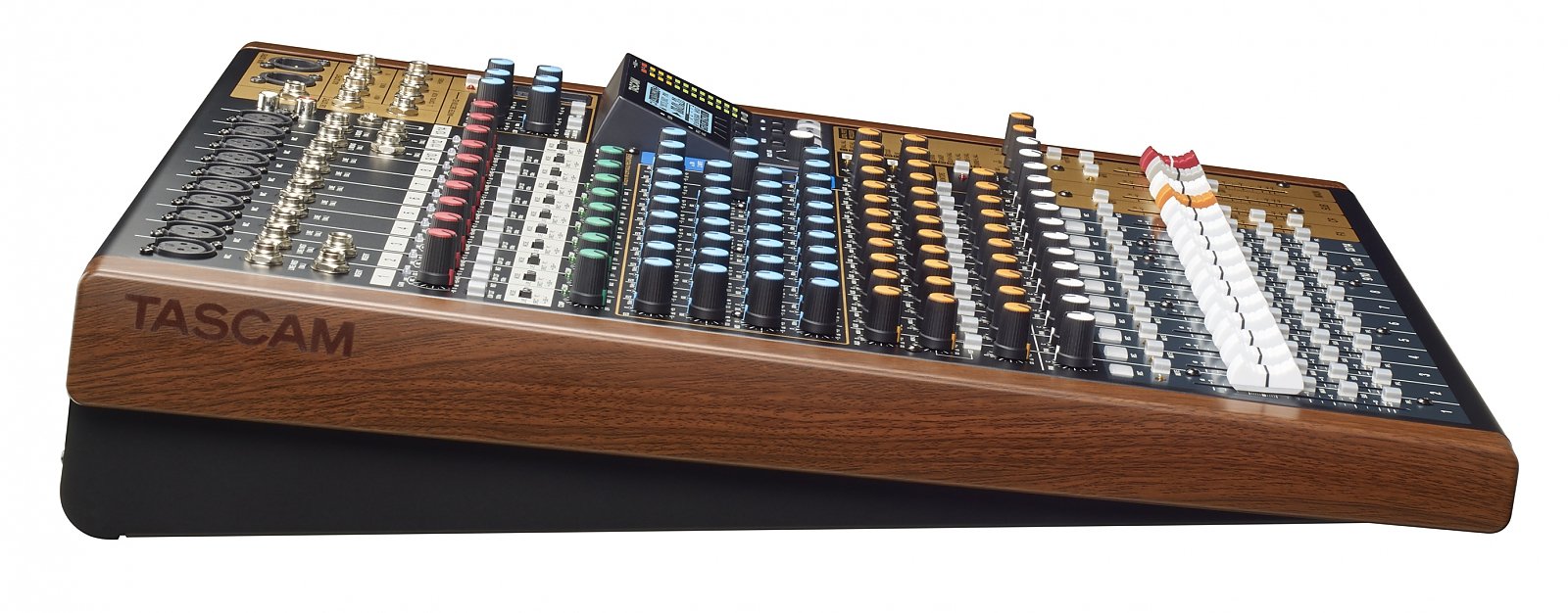 EAN 4907034131266 - Tascam MODEL 16 mezclador DJ 16 canales 20 - 30000 Hz Negro, Oro, Madera imagen 8