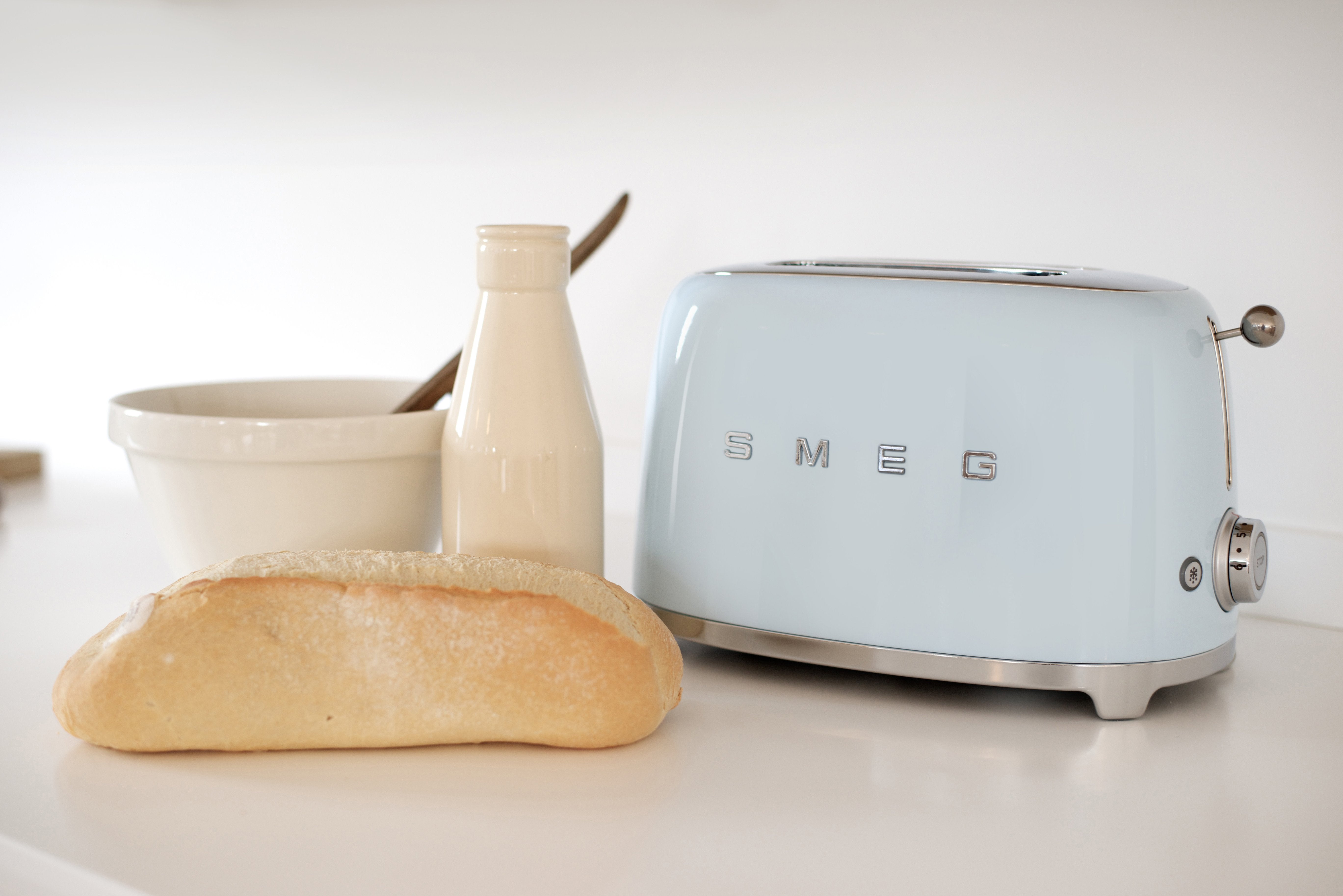 EAN 8017709189099 - Smeg TSF01PBEU tostadora 6 2 rebanada(s) 950 W Azul imagen 17