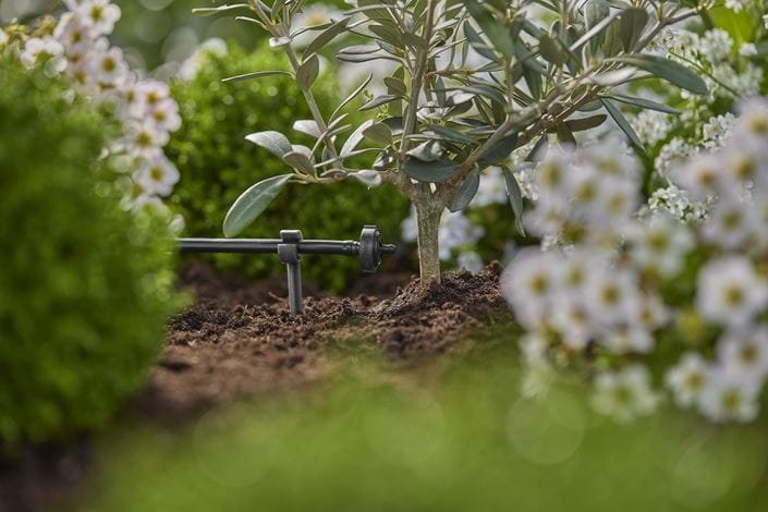 Gotero Micro-Drip-System Gardena 2 L/H, Presión Compensada (Gris Oscuro, 25 Piezas, Modelo 2023) 13302-20