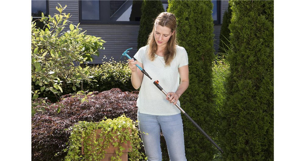 Gancho Pequeño Gardena Combisystem, 3 Puntas, Azada 08915-20