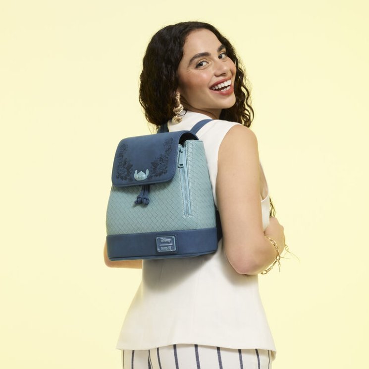 EAN 0671803548572 - Loungefly Stitch Embroidered Floral Drawstring Mini mochila Mochila informal Azul Poliuretano (PU) imagen 2