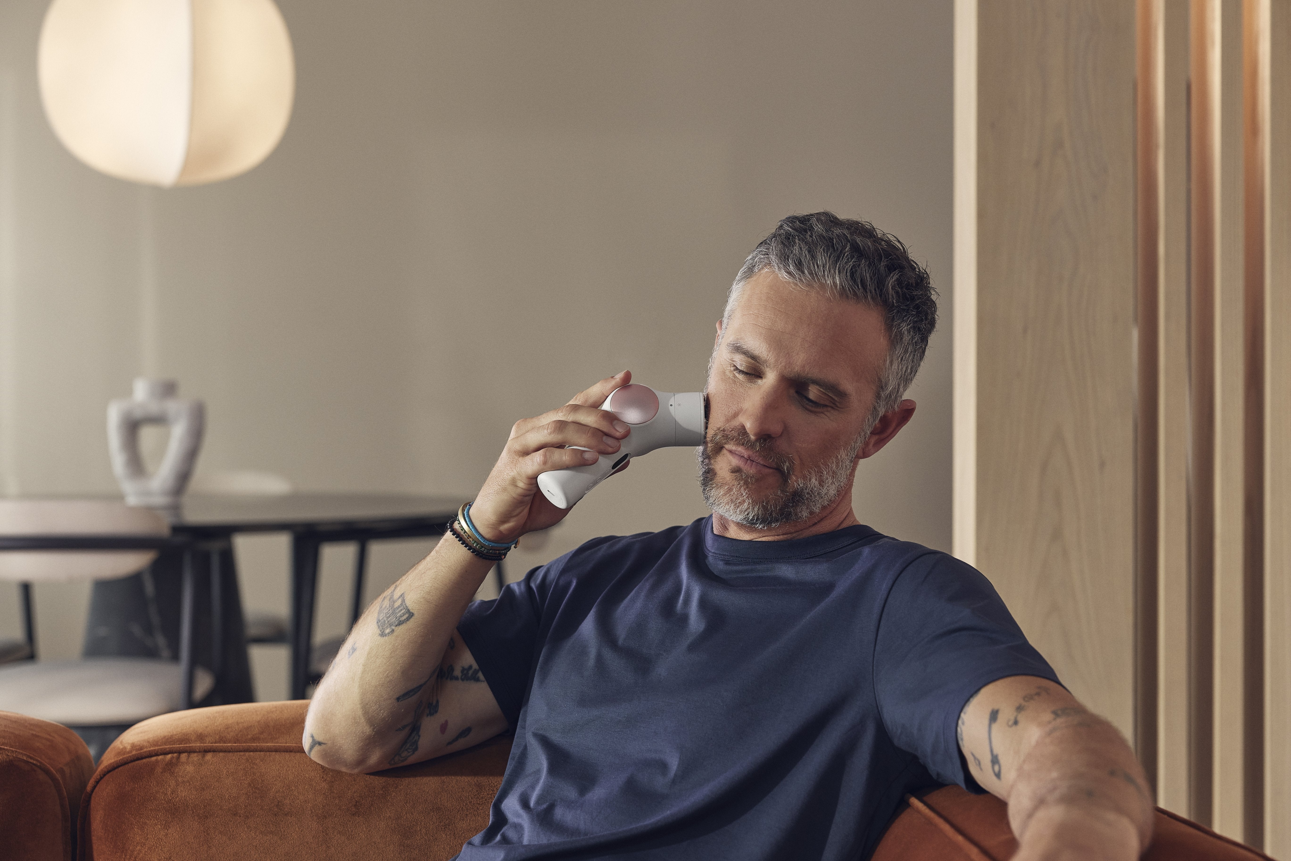 Therabody Theraface Pro Masajeador Cara Blanco