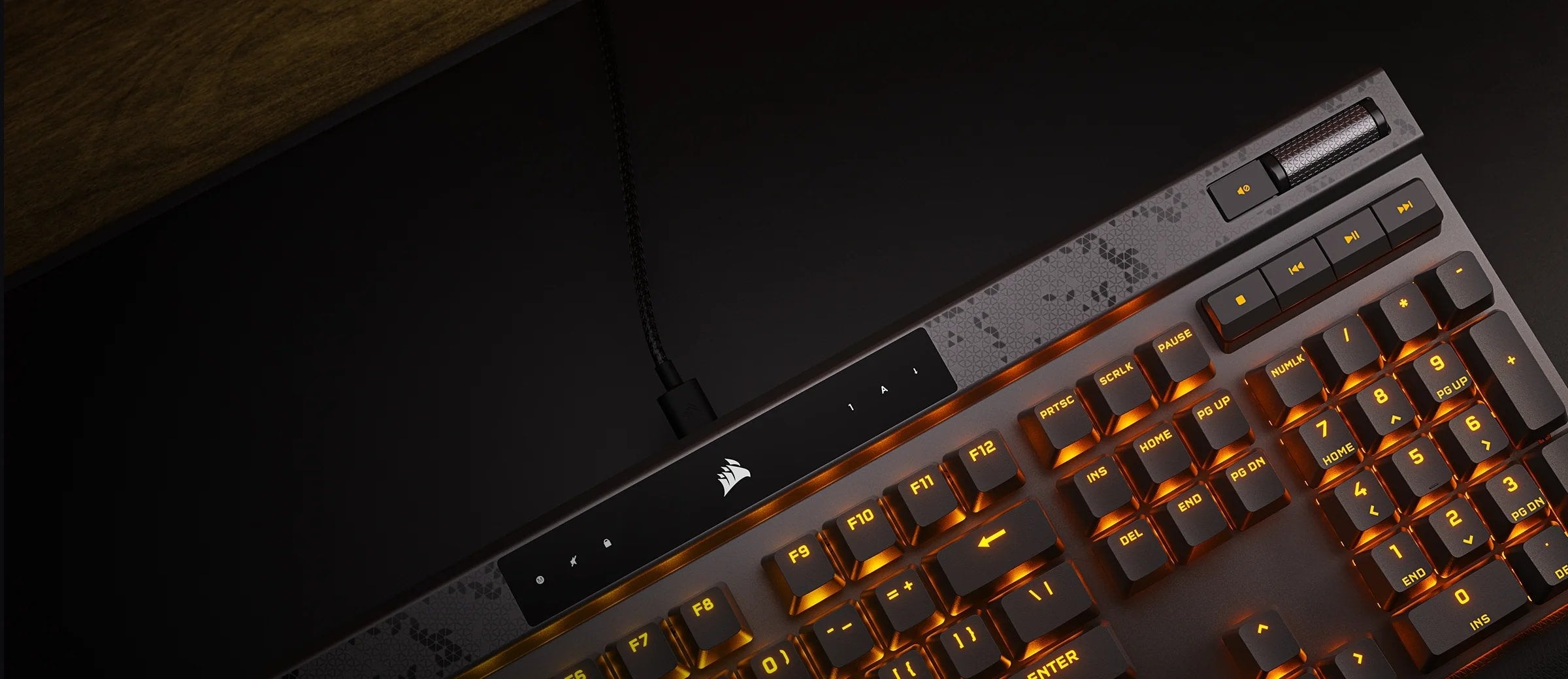 EAN 840006660507 - Corsair K70 MAX teclado Juego USB Inglés de EE. UU. Negro imagen 12