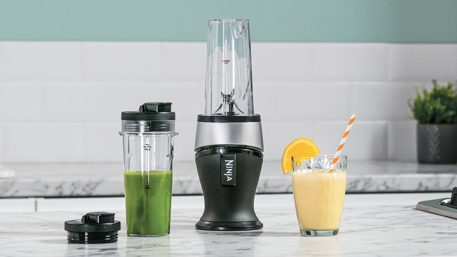 EAN 0622356239769 - Ninja QB3001 0,47 L Batidora de vaso 700 W Negro, Plata imagen 10