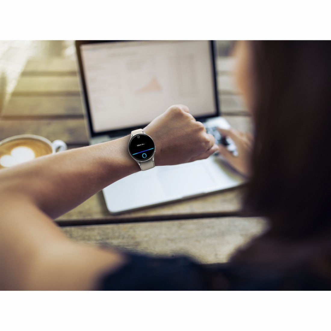 EAN 4047443503558 - Hama Smartwatch 8900 3,35 cm (1.32") AMOLED 42 mm Digital 466 x 466 Pixeles Pantalla táctil Plata GPS (sa imagen 8
