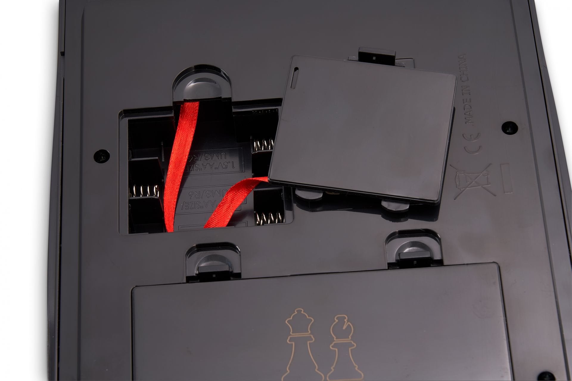 EAN 4032153008004 - Millennium Europe Chess Champion Juego de ajedrez De viaje/ de bolsillo Internacional imagen 9