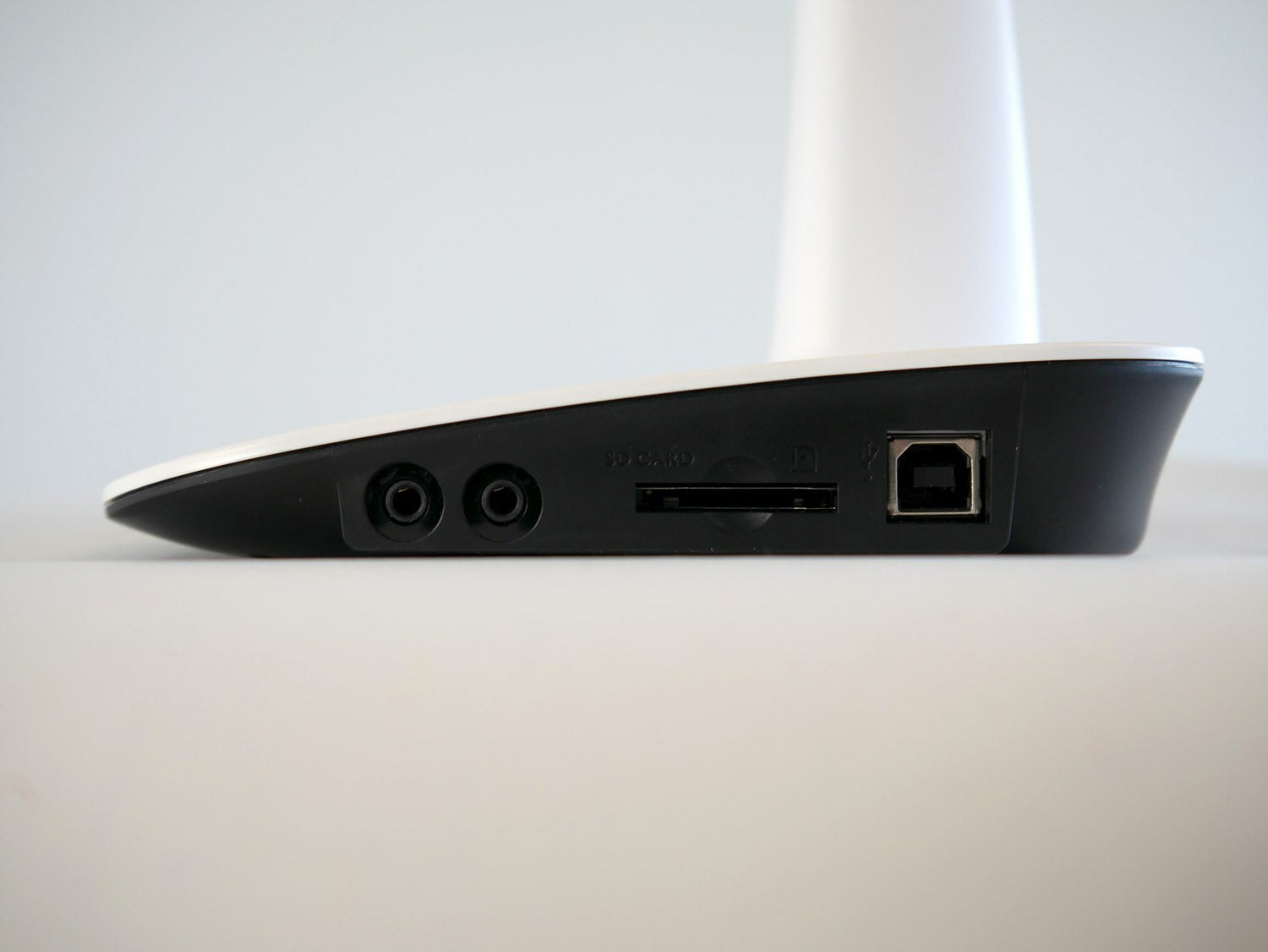 EAN 5055387668195 - Optoma DC460 cámara de documentos Blanco 25,4 / 3,2 mm (1 / 3.2") CMOS USB 2.0 imagen 5