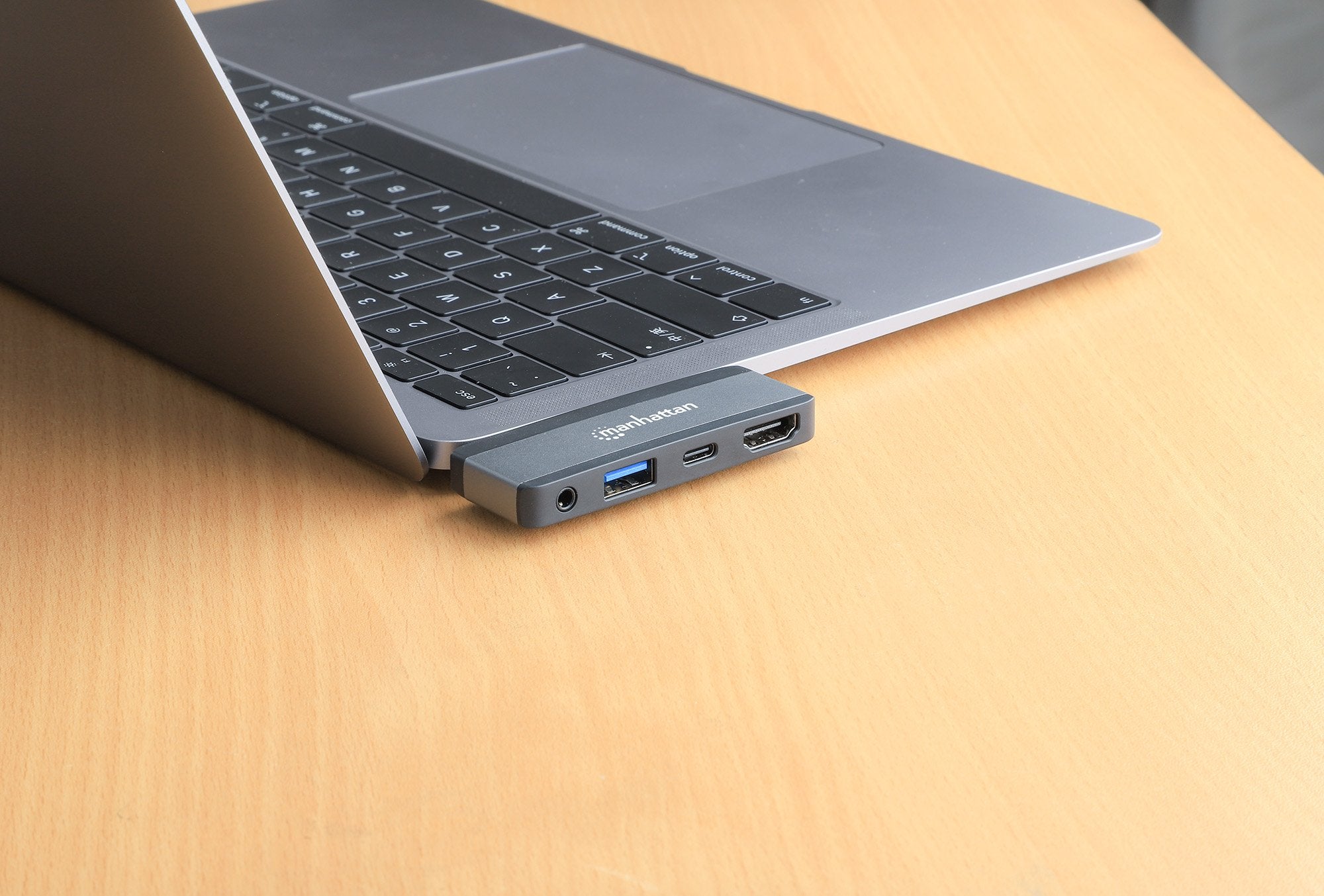 Manhattan 190404 Base Para Portátil Y Replicador De Puertos Alámbrico Usb 3.2 Gen 2 (3.1 Gen 2) Type-C Gris