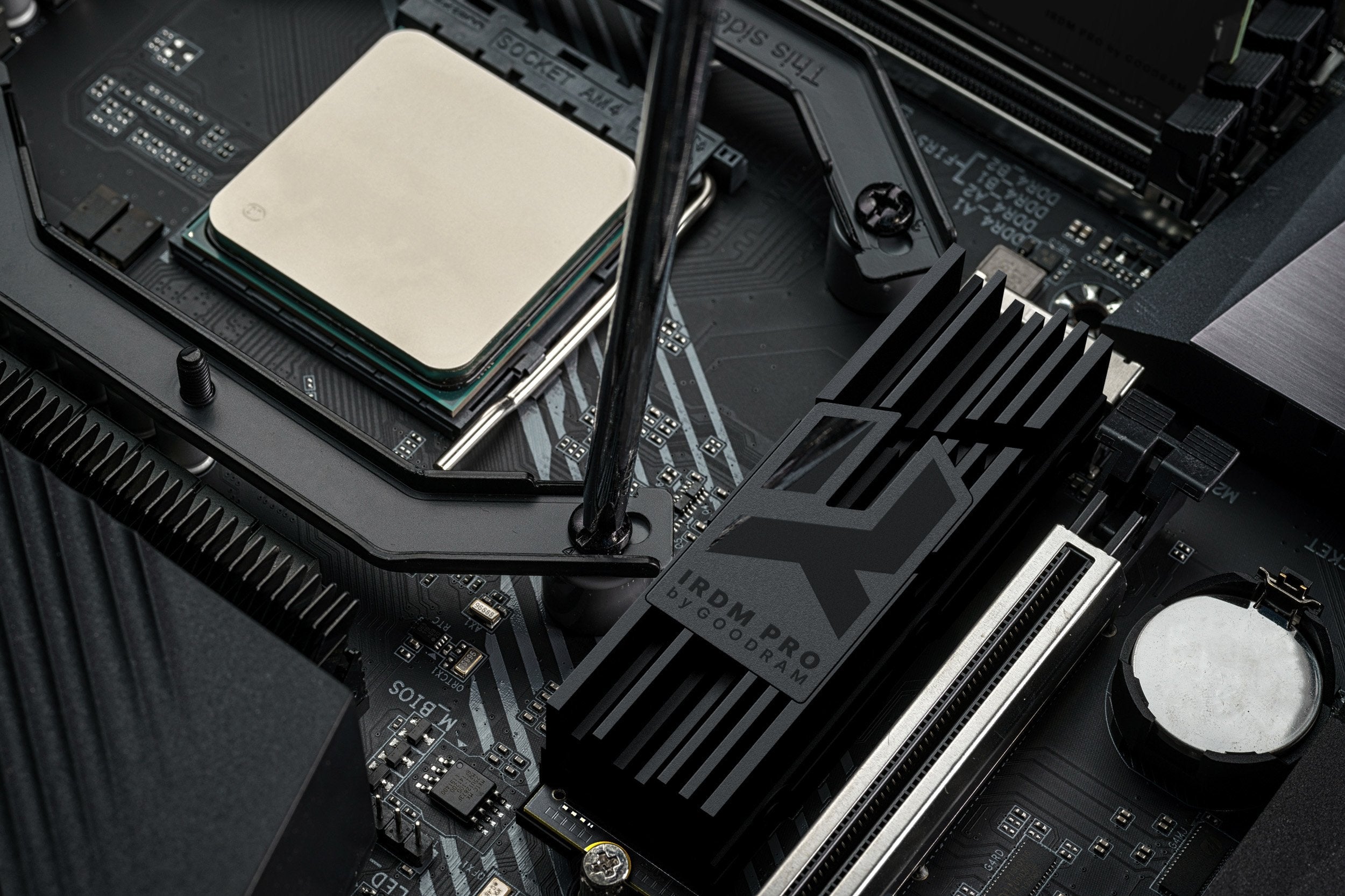 EAN 5908267961414 - Goodram IRDM PRO M.2 SSD 2,05 TB PCI Express 4.0 NVMe 3D TLC imagen 3