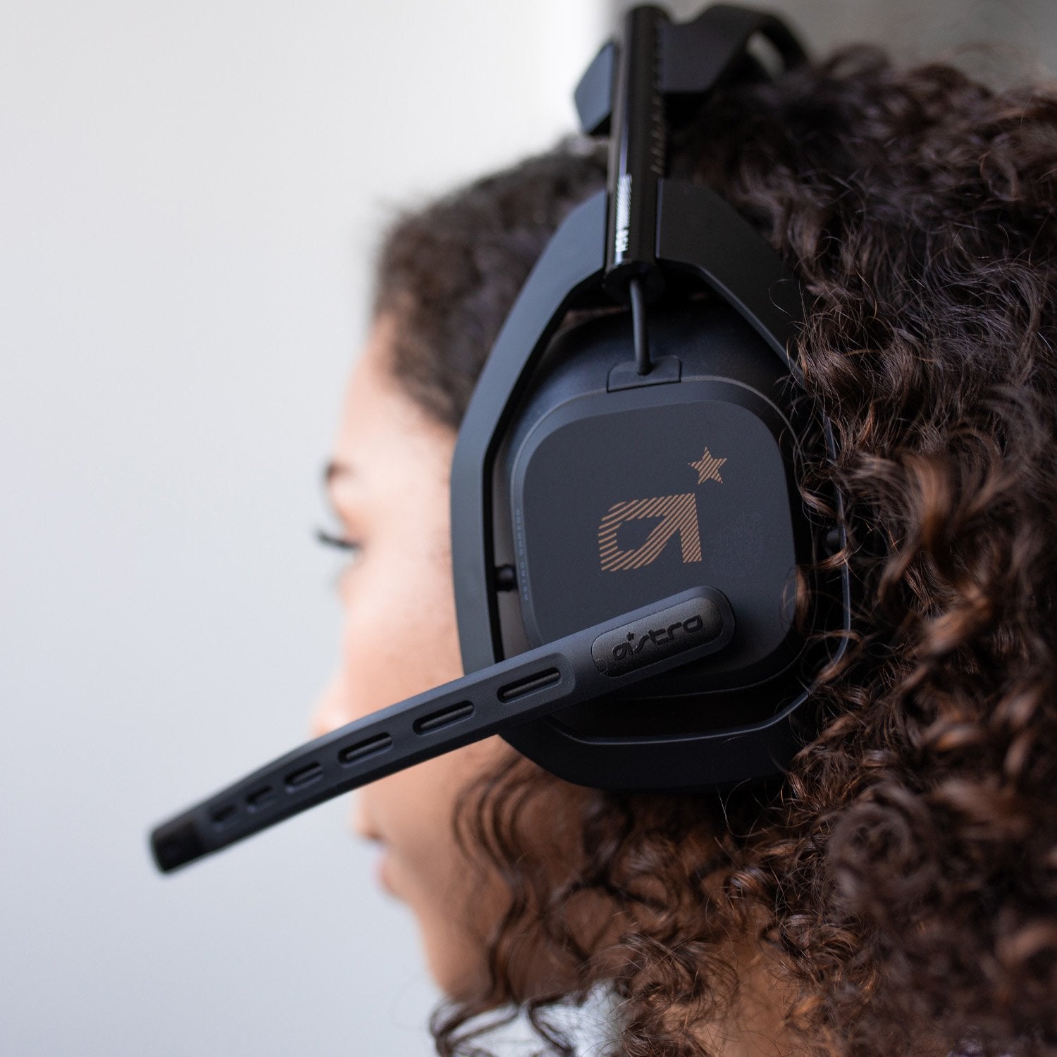 EAN 5099206083691 - ASTRO Gaming A50 + Base Station Auriculares Inalámbrico Diadema Juego Negro, Oro imagen 7