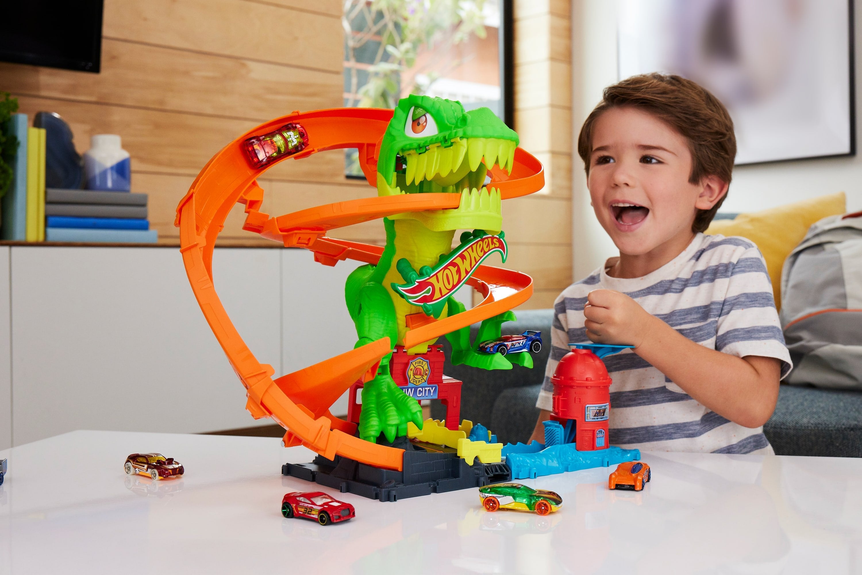 EAN 0194735264186 - Hot Wheels City JBM73 vehículo de juguete imagen 8