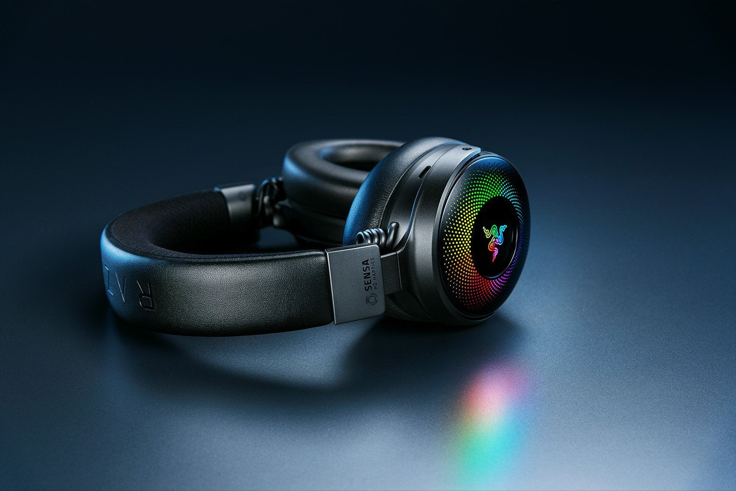 EAN 8887910060094 - Razer Kraken V4 Pro Auriculares Inalámbrico y alámbrico Diadema Juego USB tipo A Bluetooth Negro imagen 2