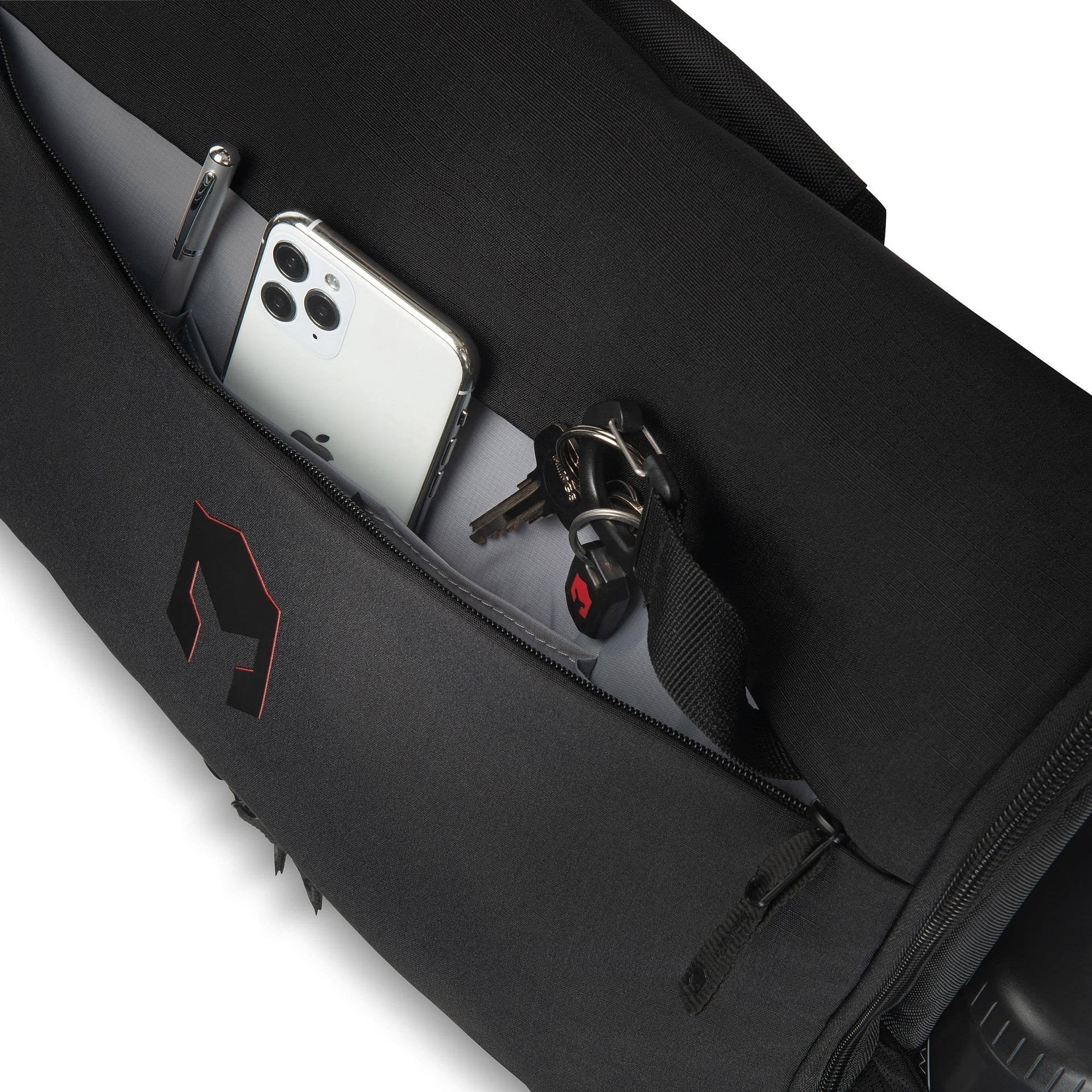 EAN 7640186416863 - CATURIX CURRIDUR 15.6” 39,6 cm (15.6") Bandolera Negro imagen 7