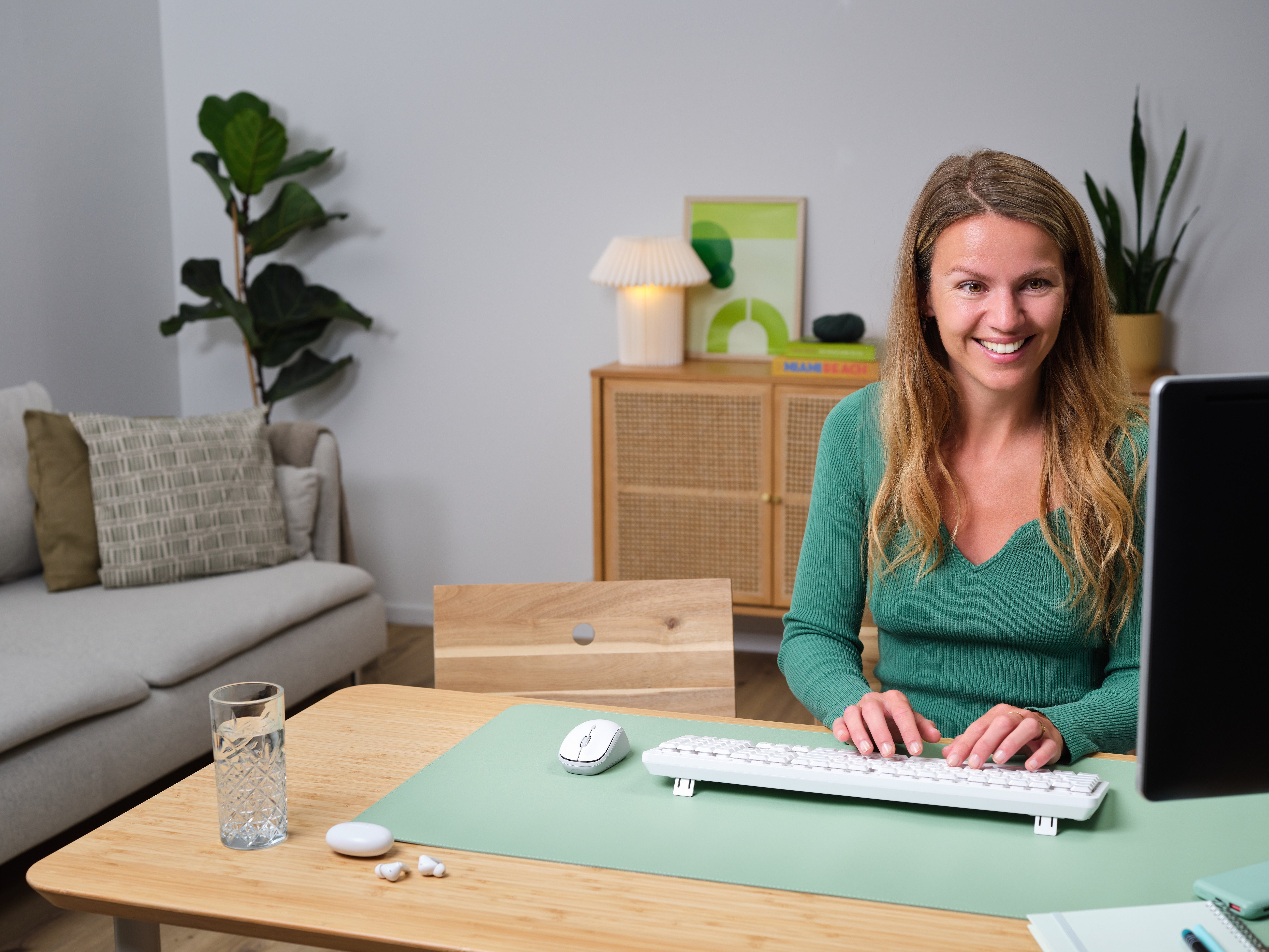 EAN 8713439254549 - Trust Yvi+ ratón Universal Ambidextro RF Wireless + Bluetooth Óptico 1600 DPI imagen 7