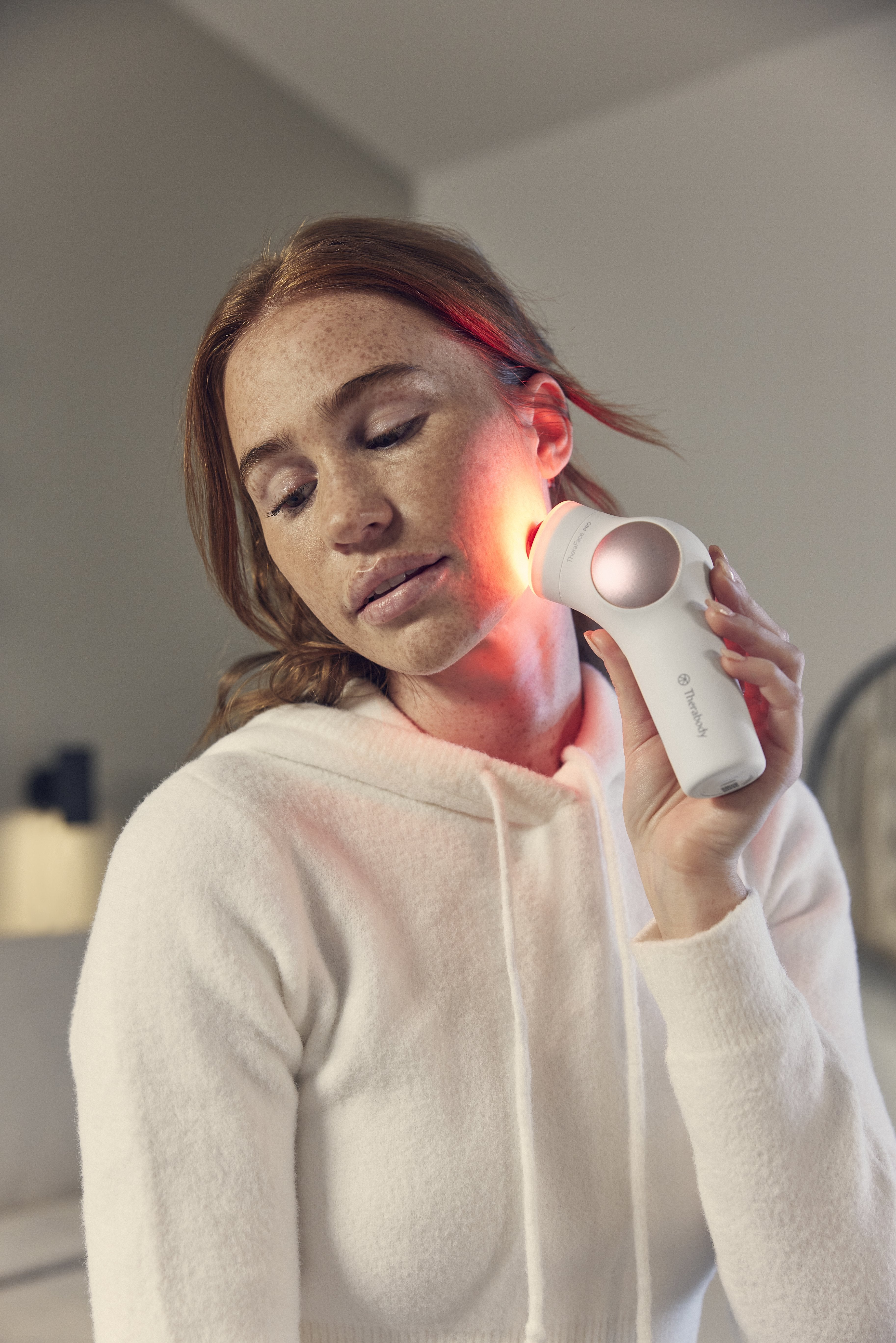 Therabody Theraface Pro Masajeador Cara Blanco