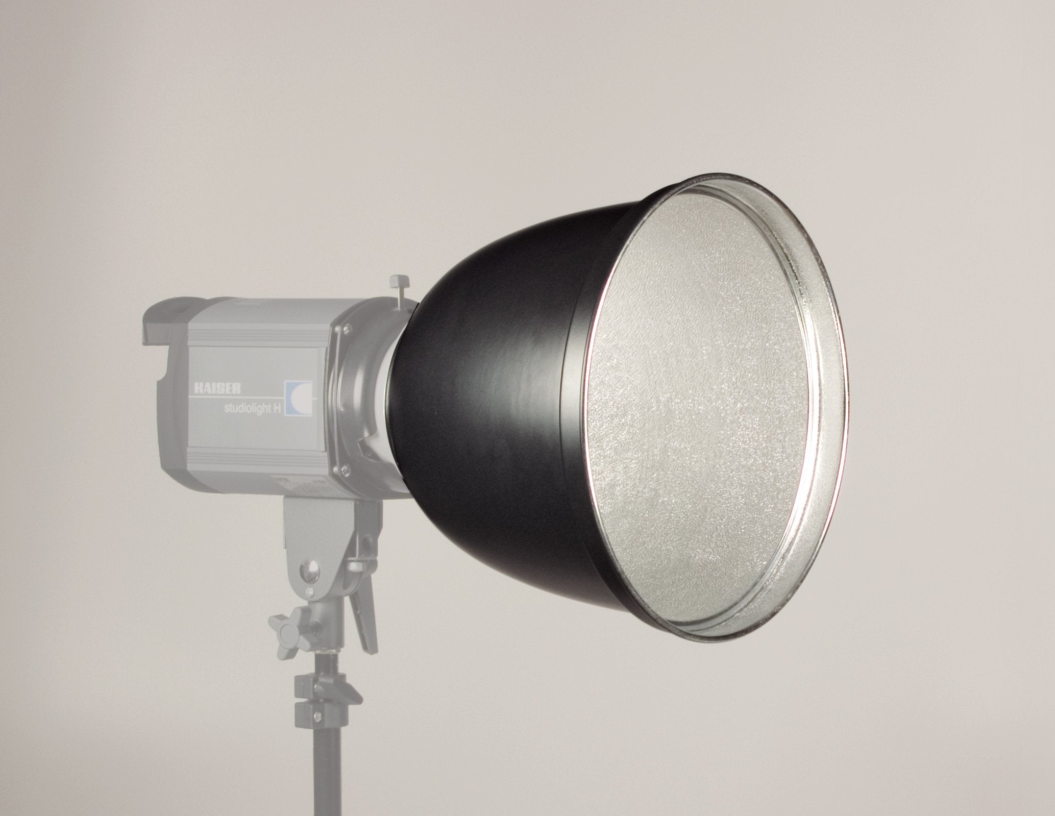 EAN 4001072031592 - Kaiser Fototechnik Interchangeable Reflector 275 mm imagen 1