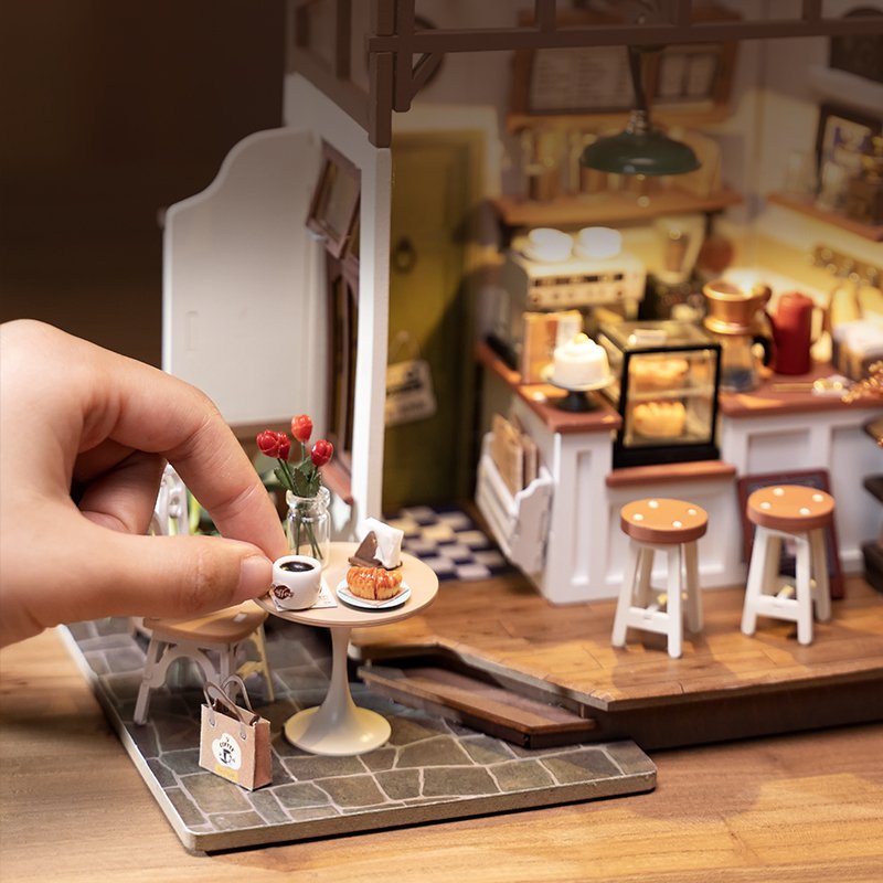 EAN 6946785119312 - ROBOTIME DG162 Casa en miniatura y rincón de libros para montar Casa en miniatura para montar imagen 6