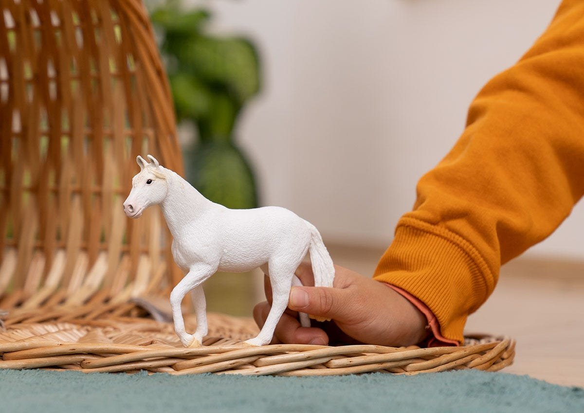 Figura Schleich Farm World Yegua Camarillo, 13959