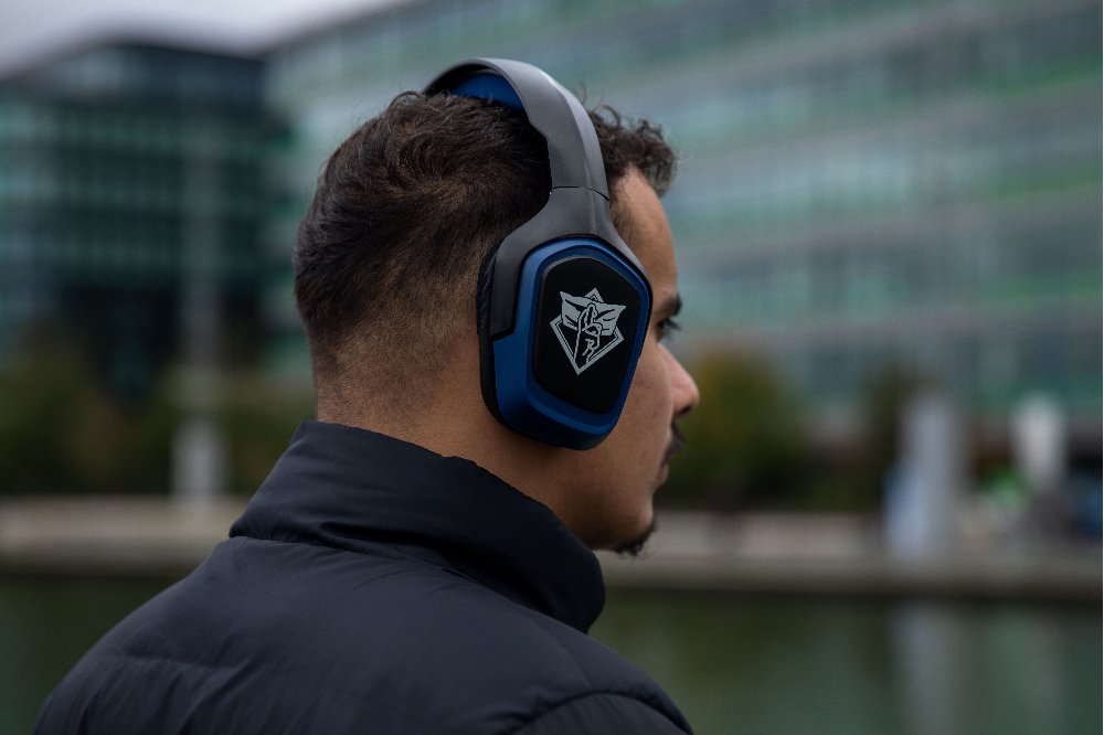 Headset Konix Jujutsu Kaisen 40mm Neodimio Micro Flexible Multiplataforma Kx-Juju-Gh-Univ