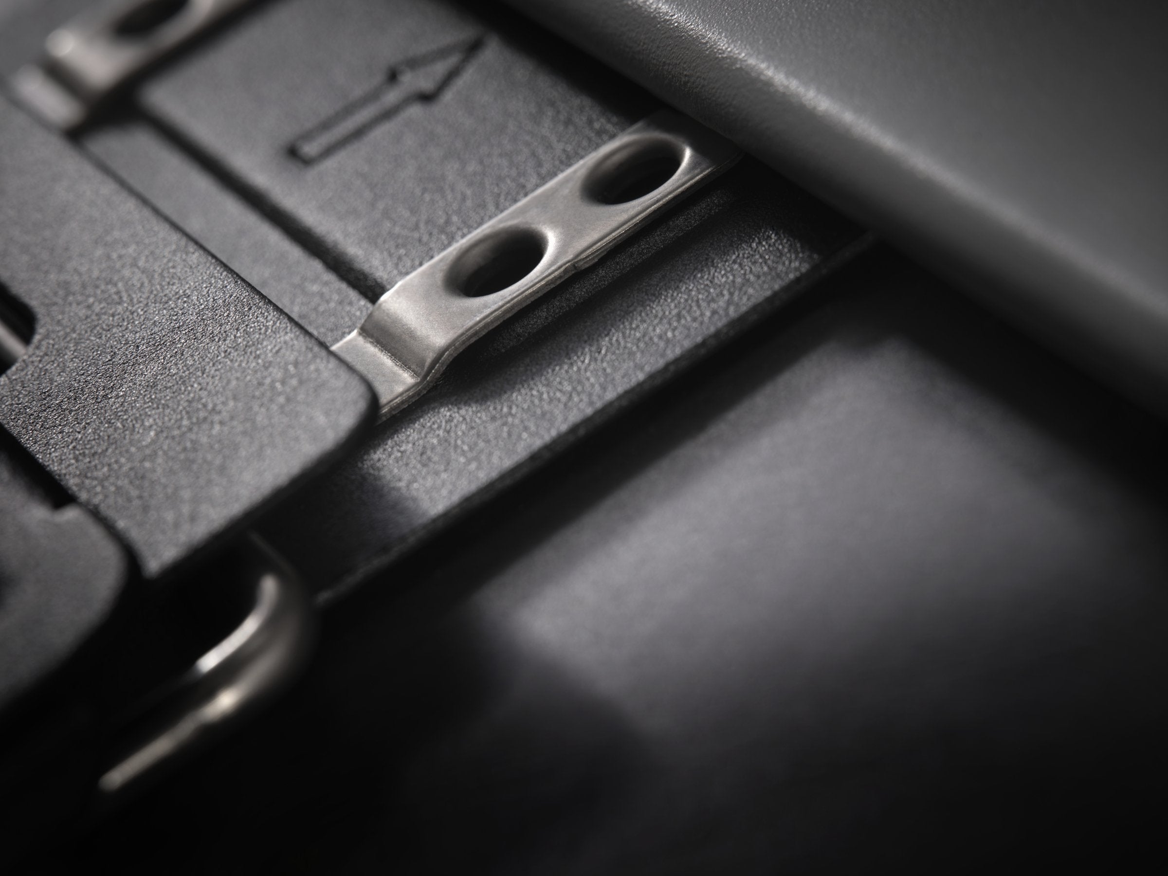 Soporte De Pared One For All Para Tv Sin Distancia Negro Wm6812