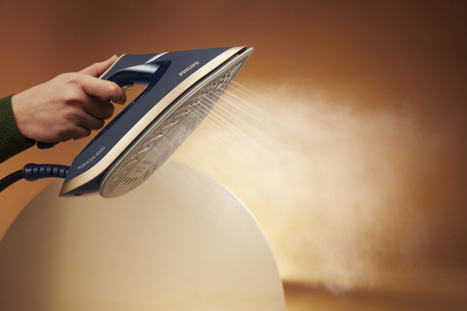 EAN 8720389004896 - Philips PSG6066/20 estación plancha al vapor 2400 W 1,8 L SteamGlide Advanced Azul, Oro imagen 17