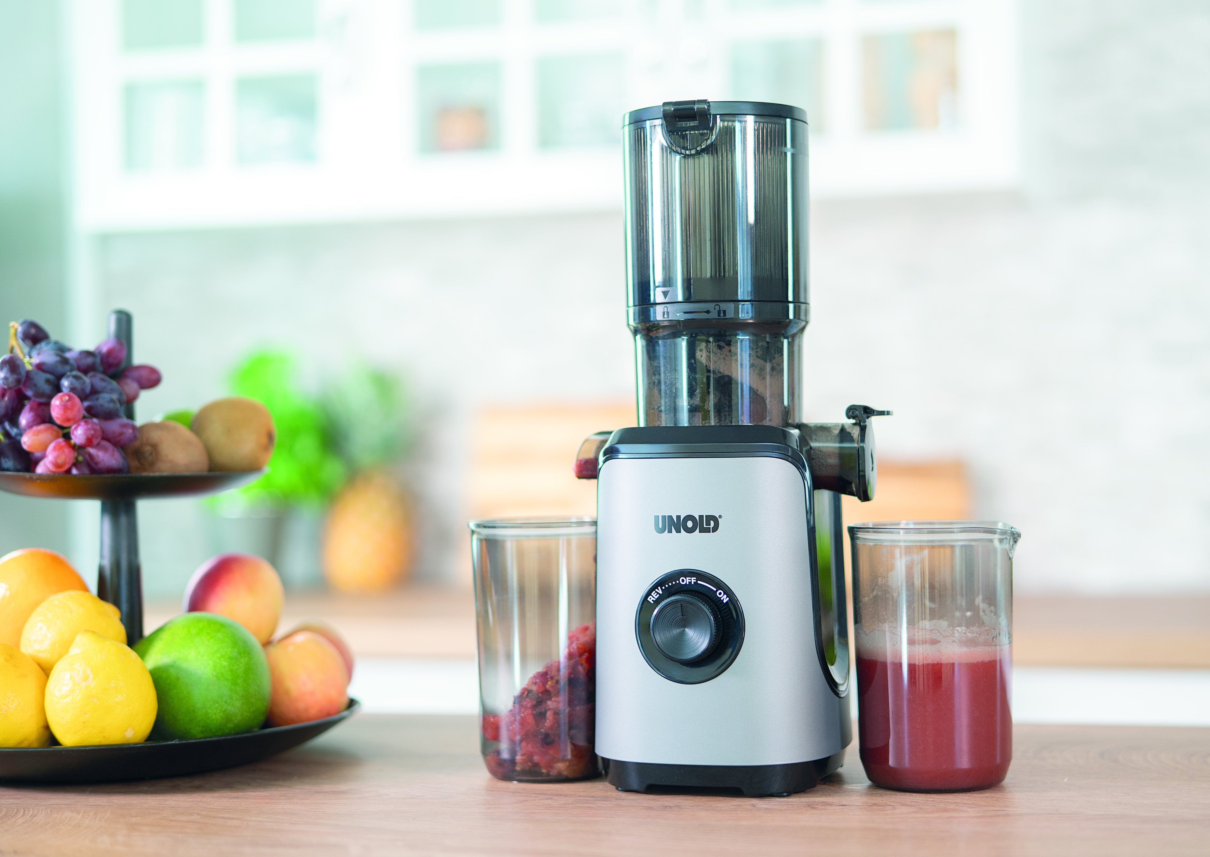 Exprimidor Sam De Lento Desollosado, Plata/Negro, 200 Vatios, Recipiente De Jugo 1 Litro 78275