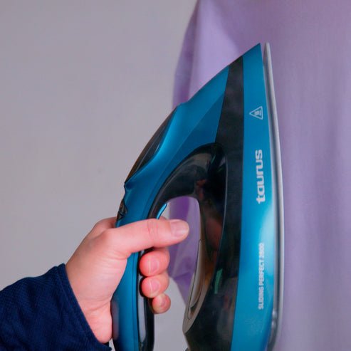 Centro De Planchado Taurus Sliding Perfect 2800