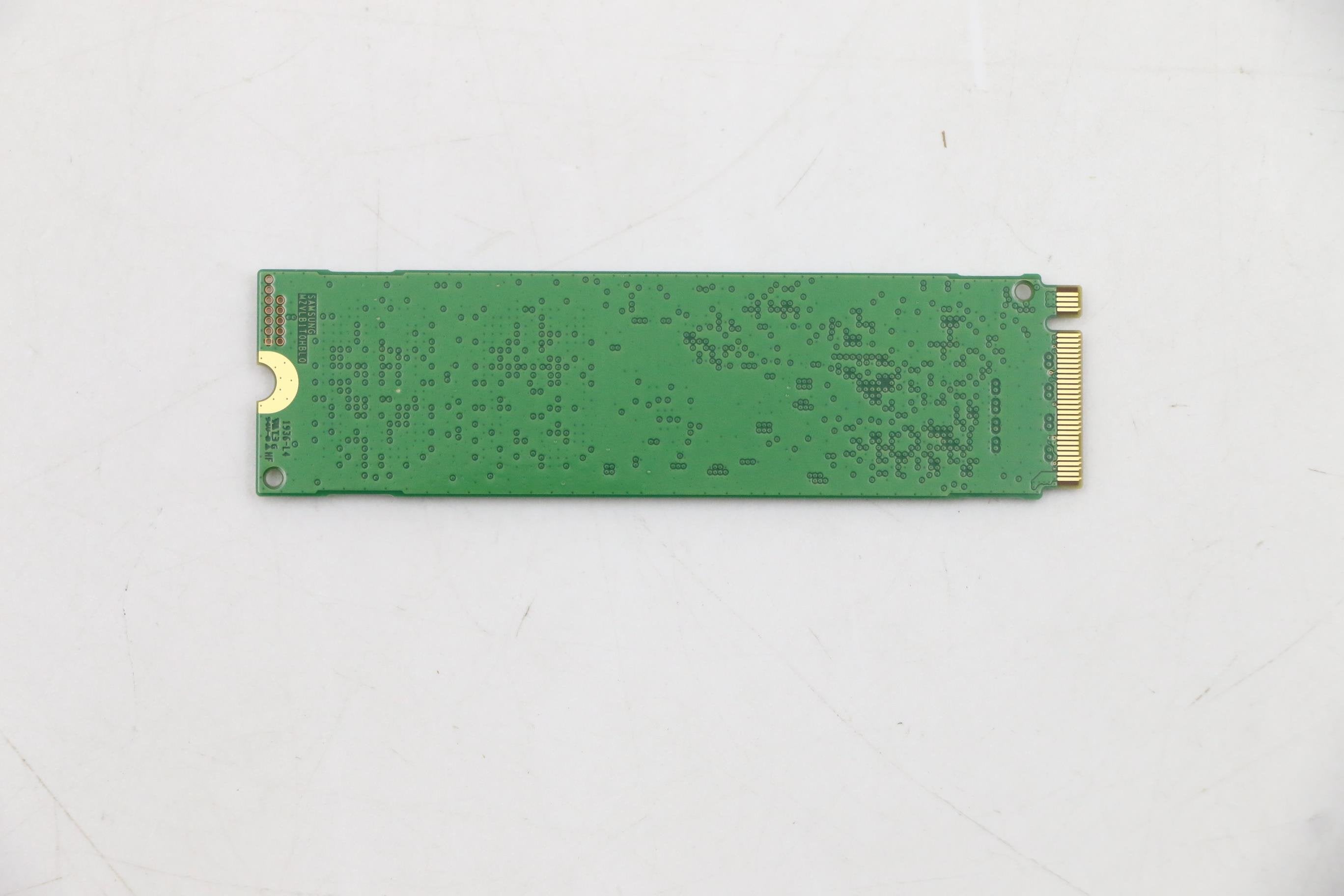 EAN 5704174224631 - Lenovo 00UP736 unidad de estado sólido 1 TB M.2 PCI Express NVMe imagen 2