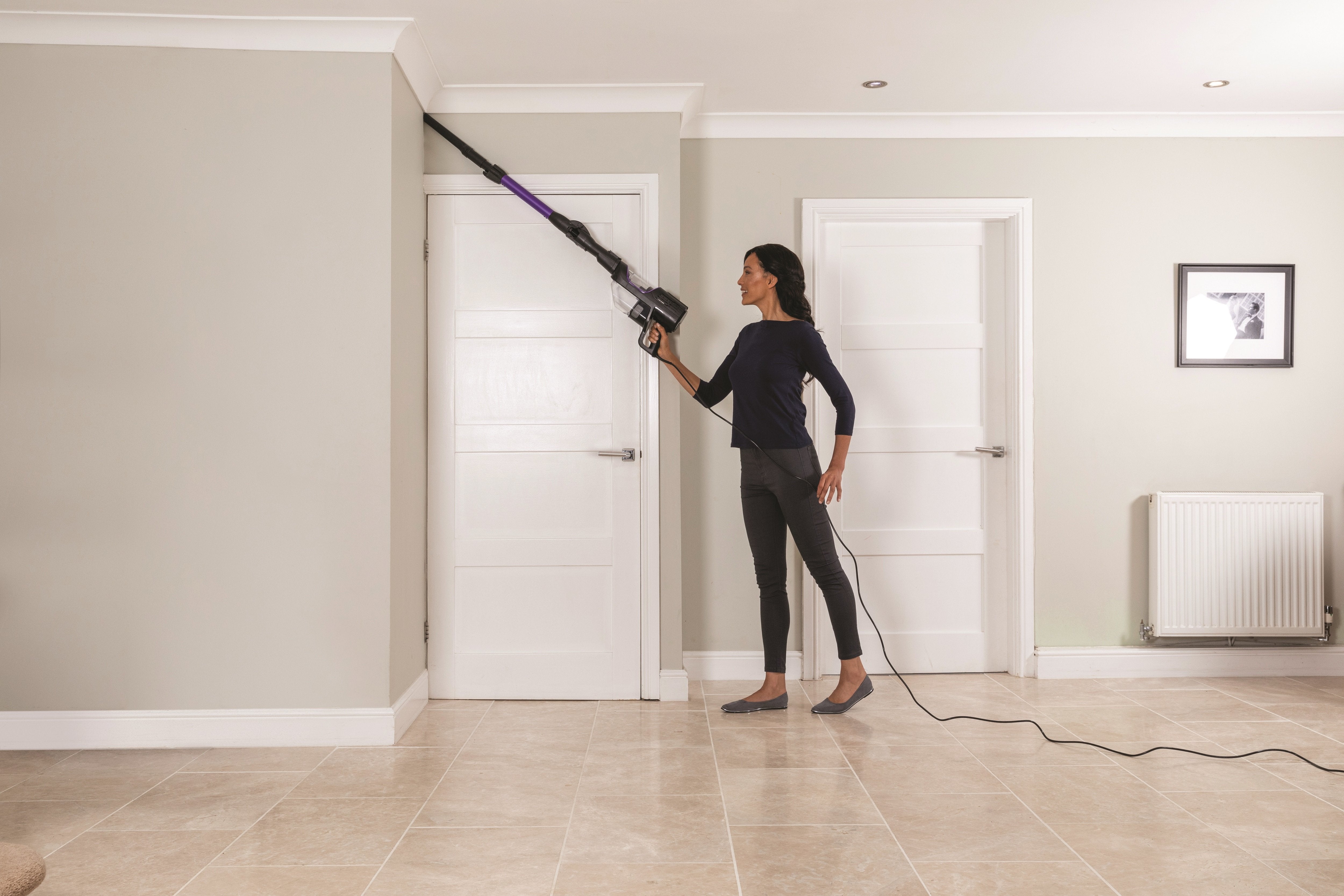 Shark Hz500eu Aspirador Broom Bagless 0.4 L 450 W Black, Purple