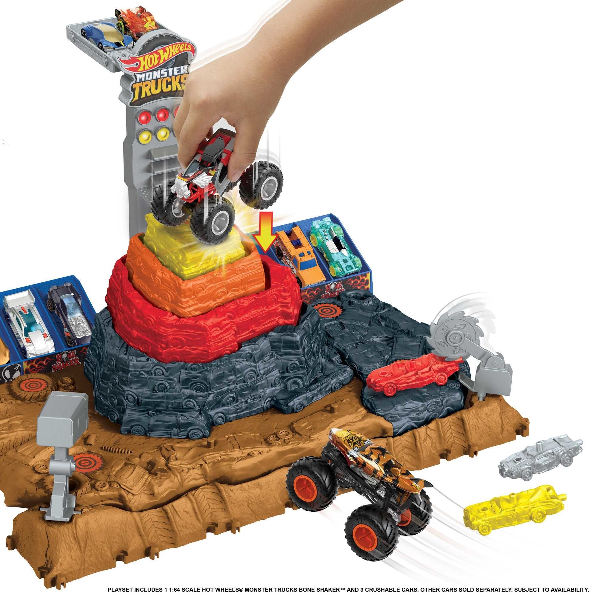 Hot Wheels Monster Trucks Arena World Evento Principal: Bone Shaker'S Ultimate Crush Yard Hnb96