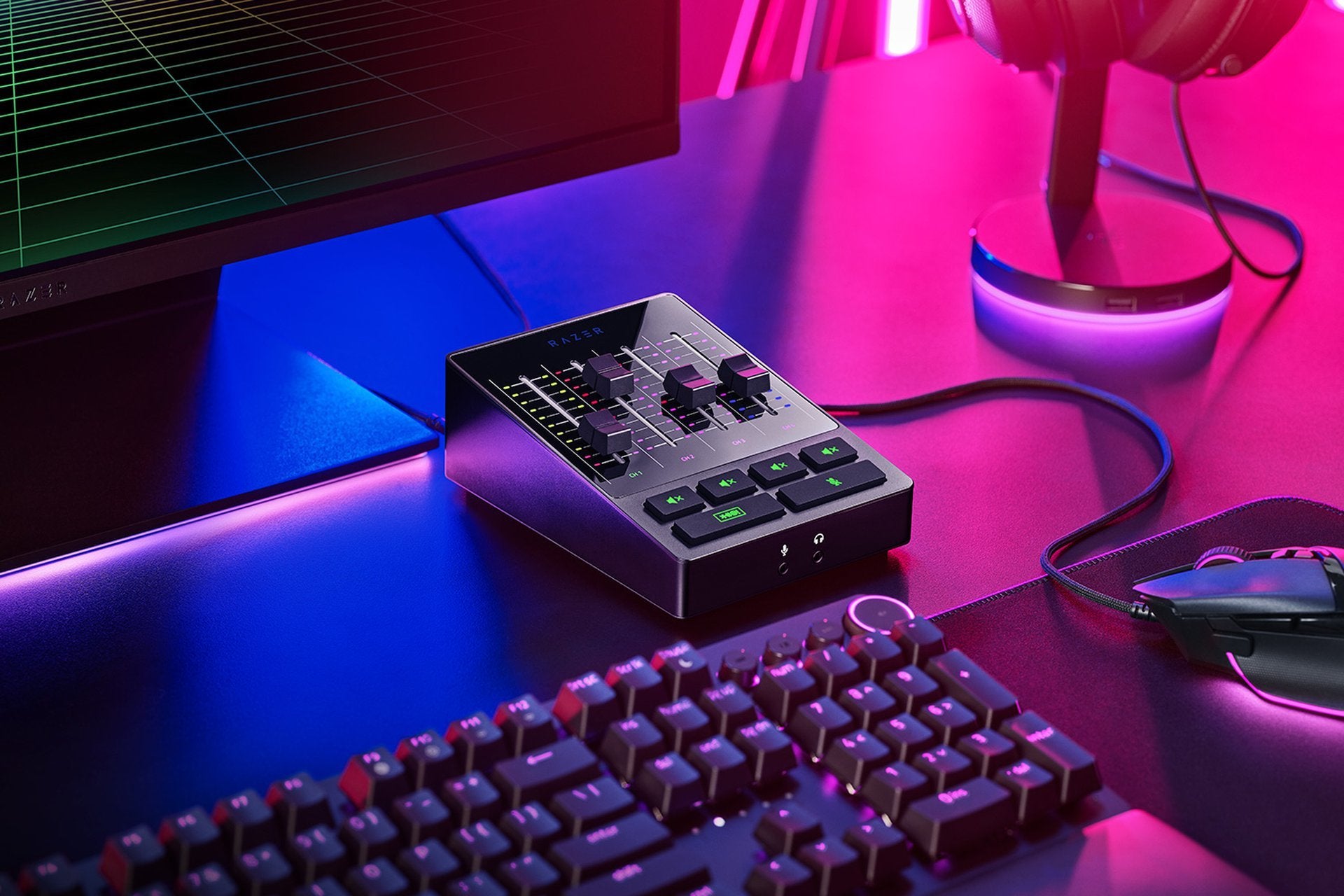 EAN 8886419377160 - Razer RZ19-03860100-R3M1 mezclador DJ 4 canales 10 - 20000 Hz Negro imagen 3