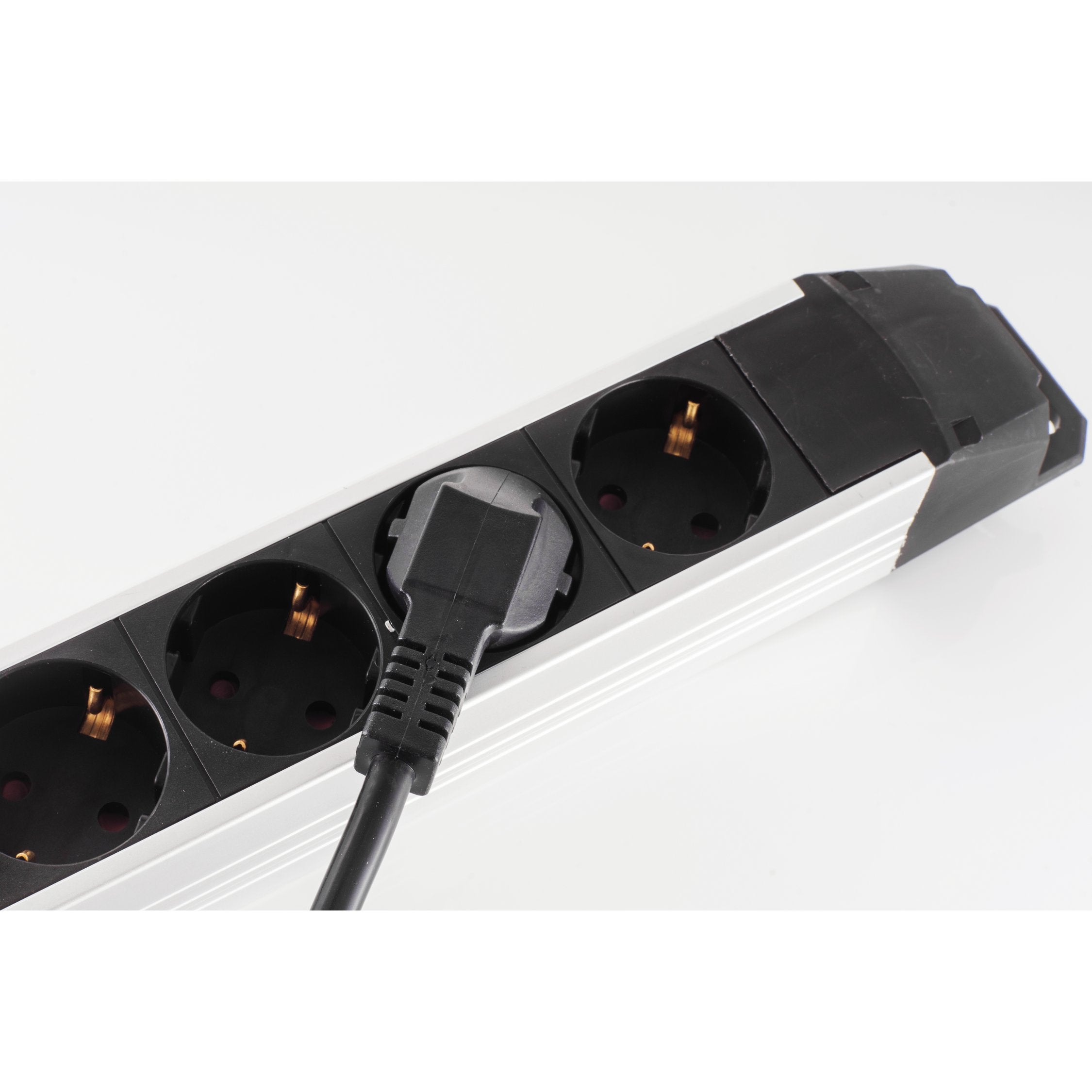 Regleta Helos Professional, 6 Tomas , Alu 1,5m, Con Interruptor