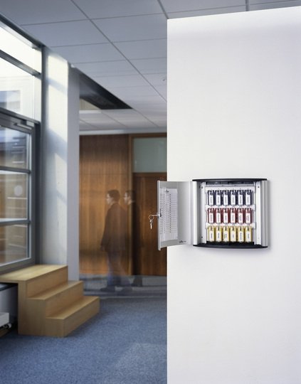 EAN 4005546103730 - Durable Key Box 18 Aluminio Plata imagen 6