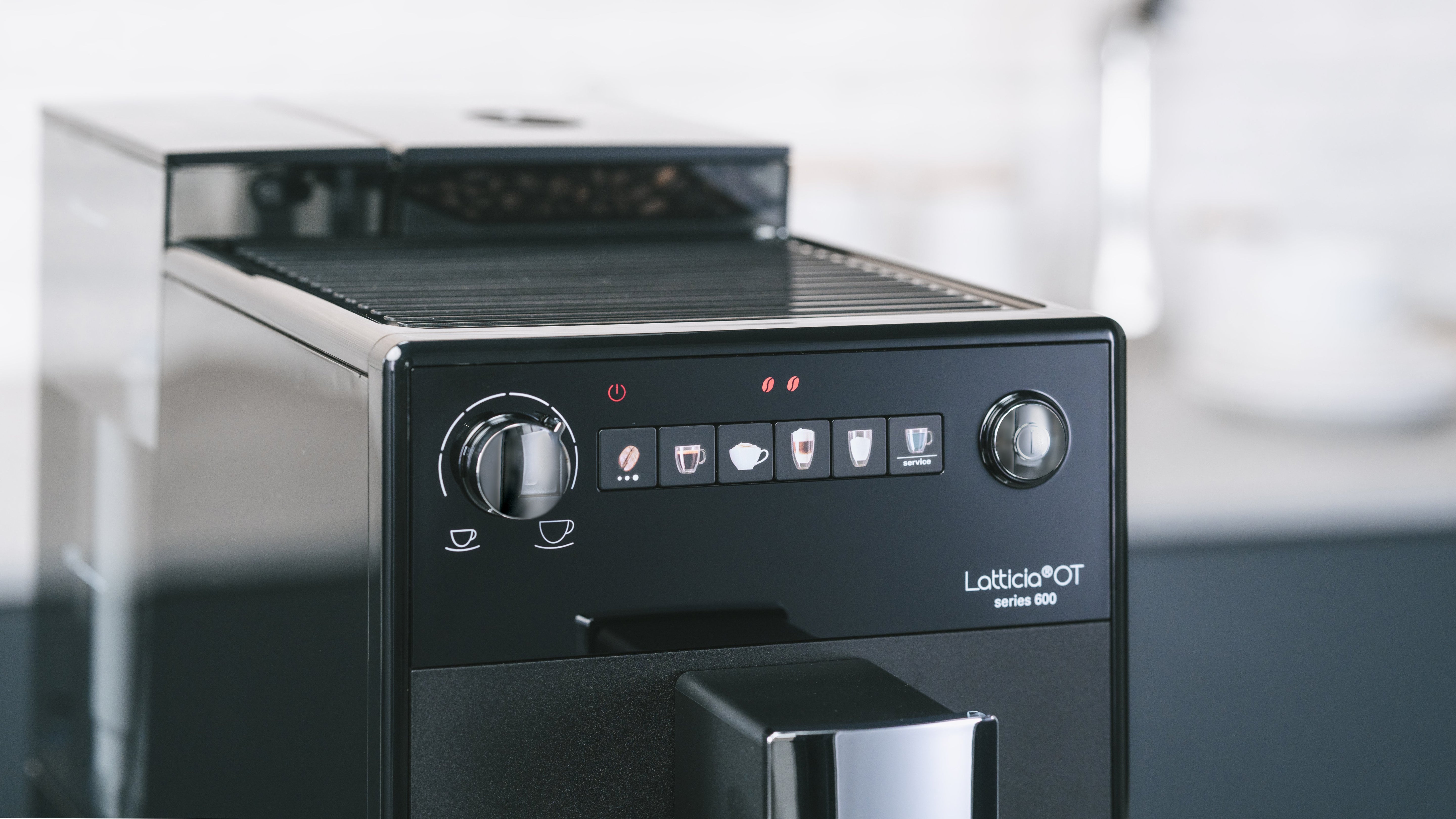 EAN 4006508230143 - Melitta Latticia OT F300-100 Totalmente automática Máquina espresso 1,5 L imagen 8