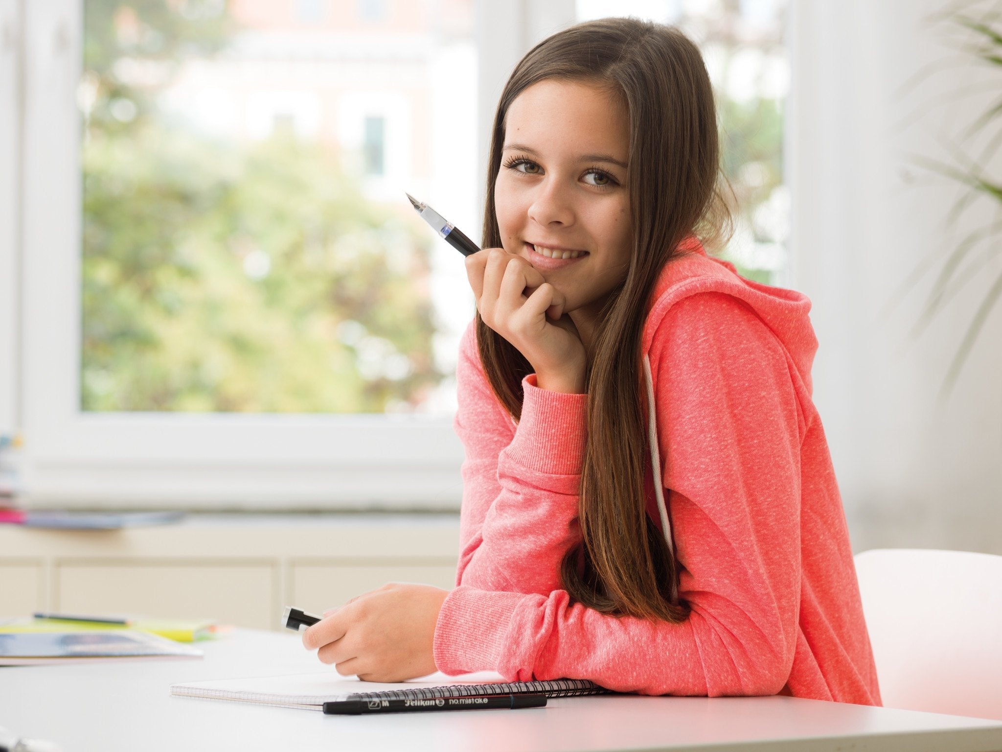 EAN 4012700824431 - Pelikan 824439 pluma estilográfica Sistema de carga por cartucho Azul 1 pieza(s) imagen 6