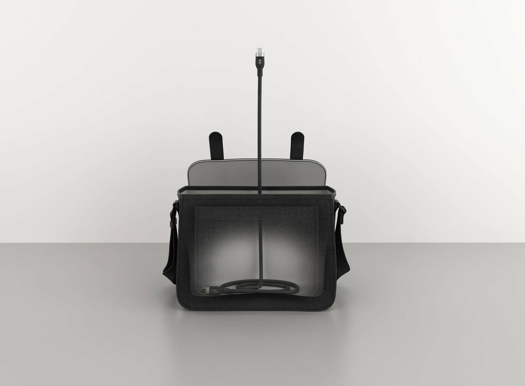 Cable Hyper 2m Silicone 240w Usb-C De Carga - Black