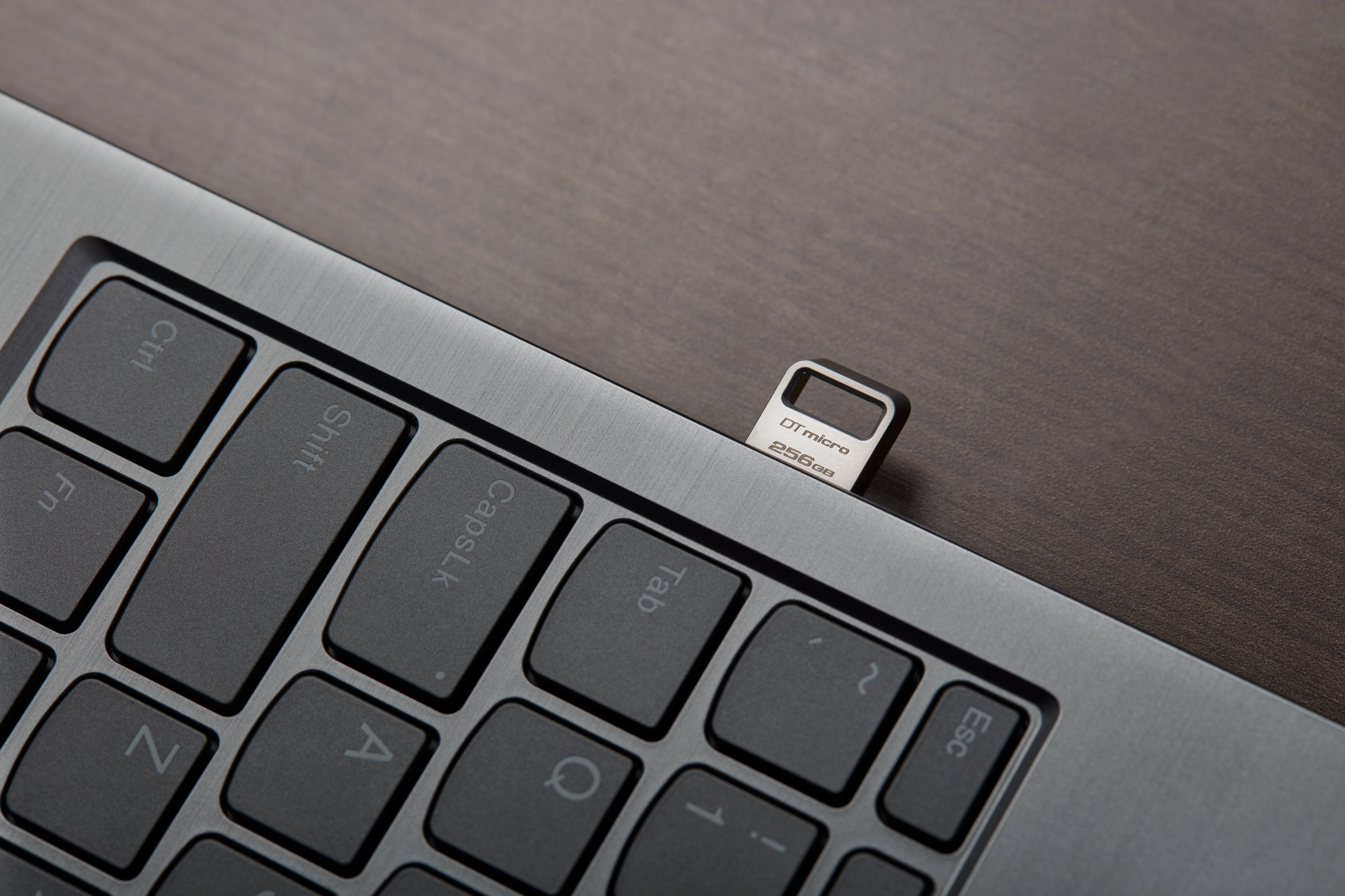 EAN 0740617327984 - Kingston Technology DataTraveler Micro unidad flash USB USB tipo A 3.2 Gen 1 (3.1 Gen 1) Plata imagen 9