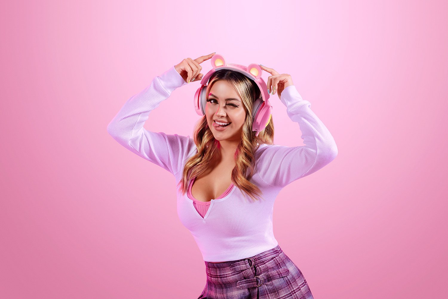 EAN 8887910060070 - Razer Kraken Kitty V2 Pro Auriculares Alámbrico Diadema Juego USB tipo A Rosa imagen 6