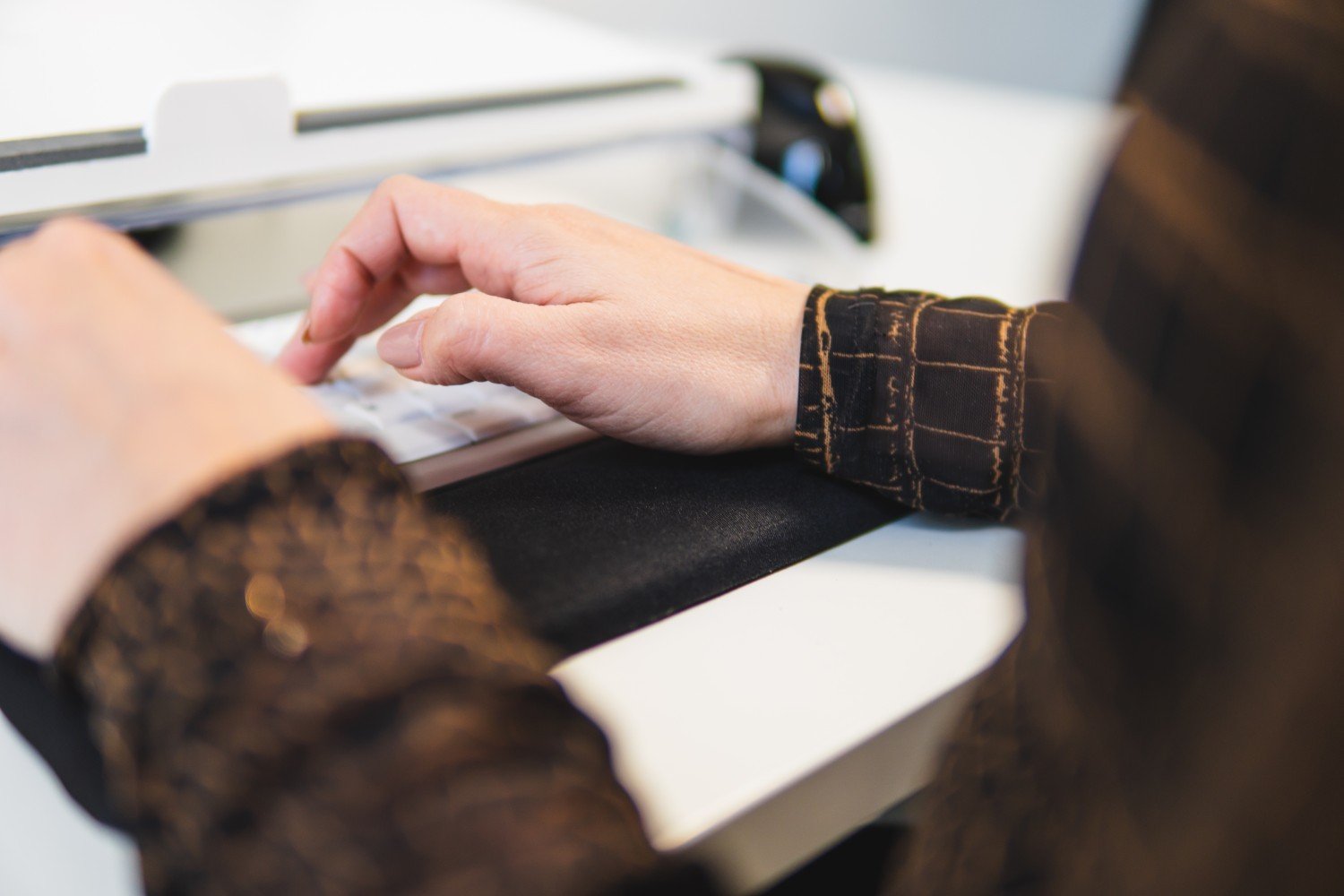 Bakkerelkhuizen Reposamuñecas Ergo Compacto Retail