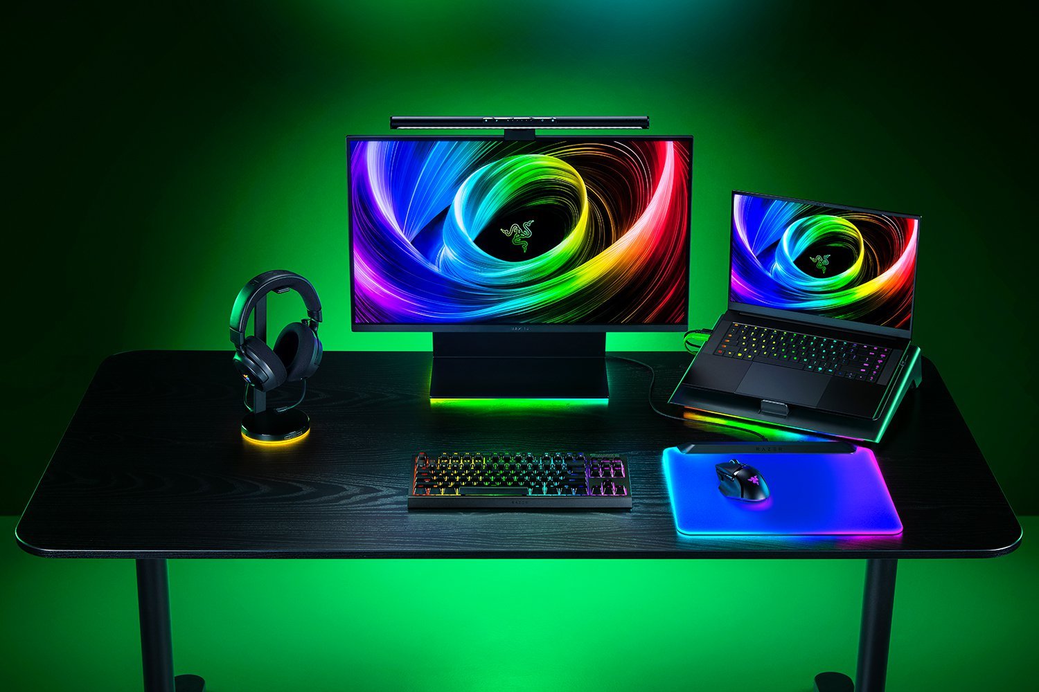 EAN 8886419349884 - Razer BlackWidow V4 Tenkeyless HyperSpeed teclado Juego USB + RF Wireless + Bluetooth QWERTY Internaciona imagen 1