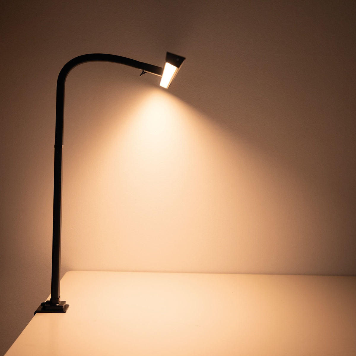EAN 4002390091657 - MAUL 8189890 luz de pantalla Negro 1800 lm imagen 25