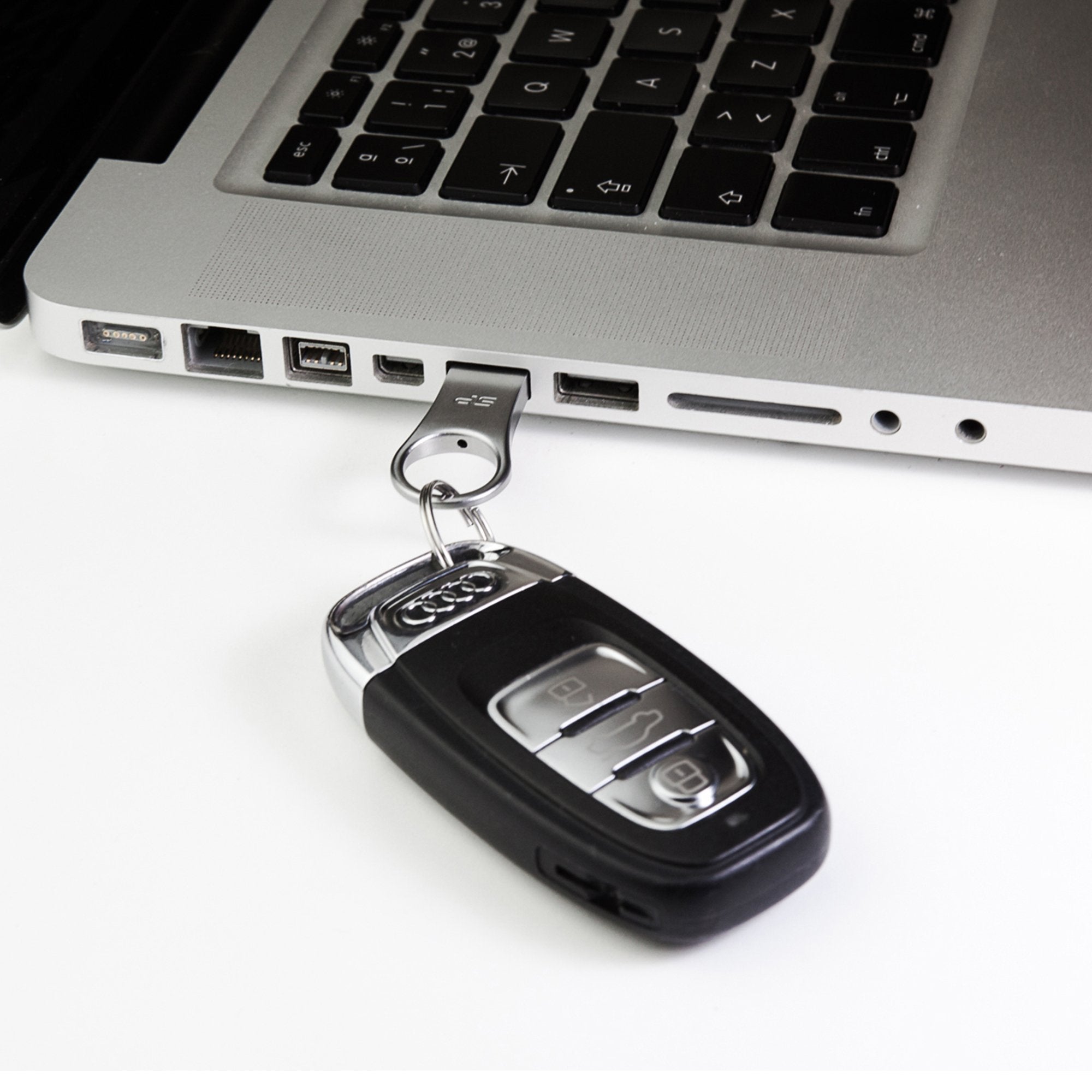 Pendrive Silicon Power Jewel J80 Usb 3.1 32gb Titanio