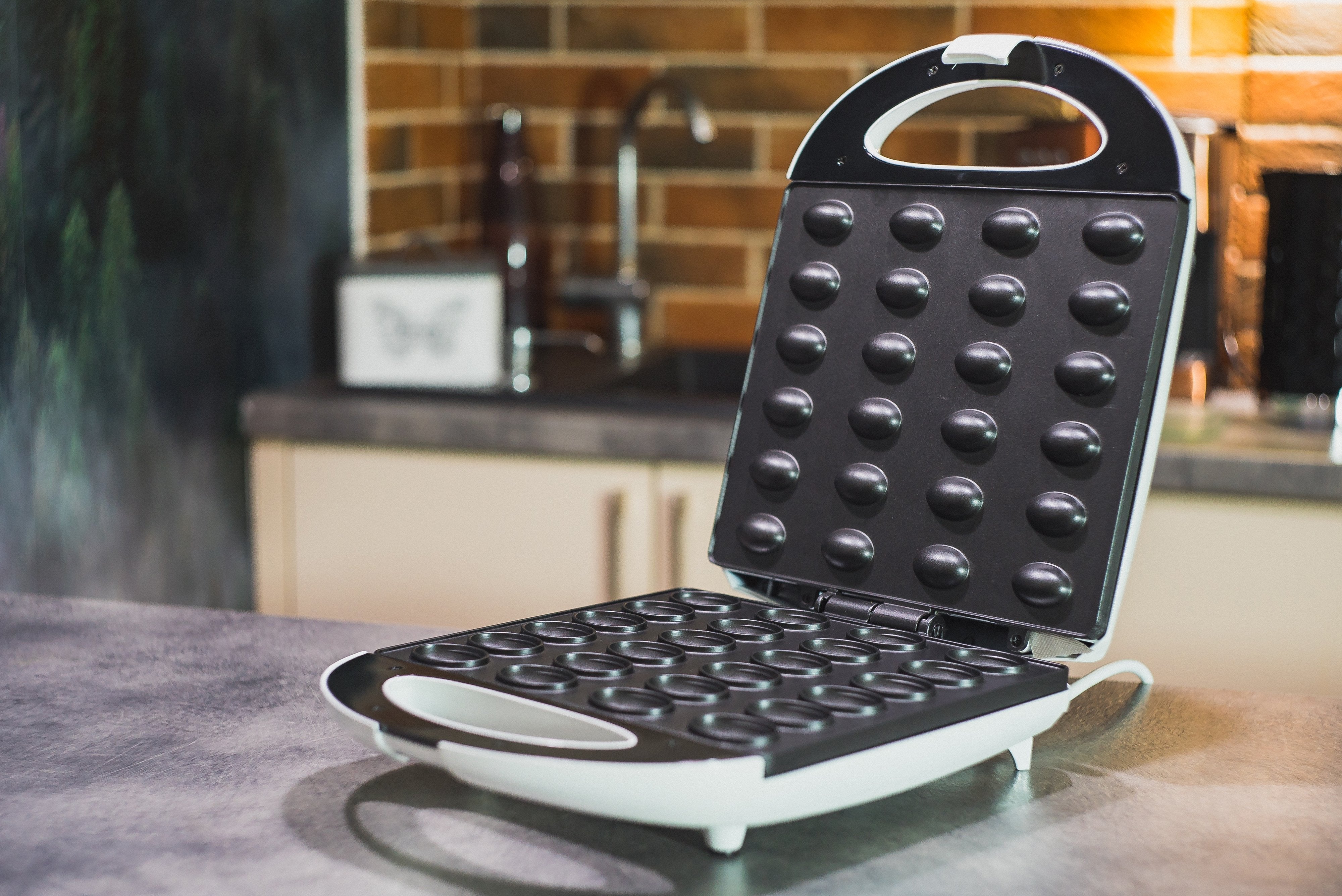 Gofrera Adler Ad 3039 24 Barquillo(S) 1600 W Blanco