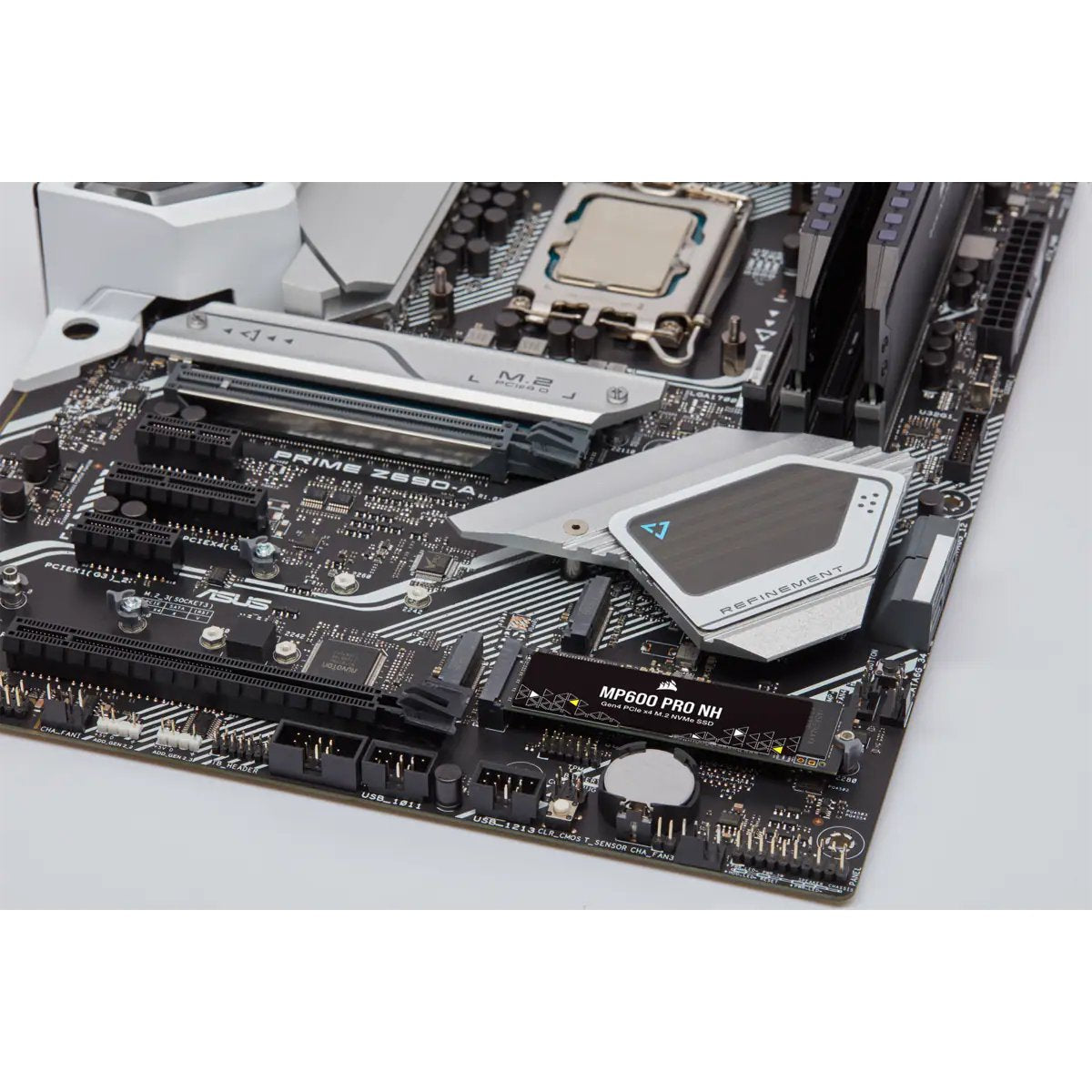EAN 0840006697237 - Corsair MP600 PRO NH 4 TB M.2 PCI Express 4.0 NVMe 3D TLC NAND imagen 7